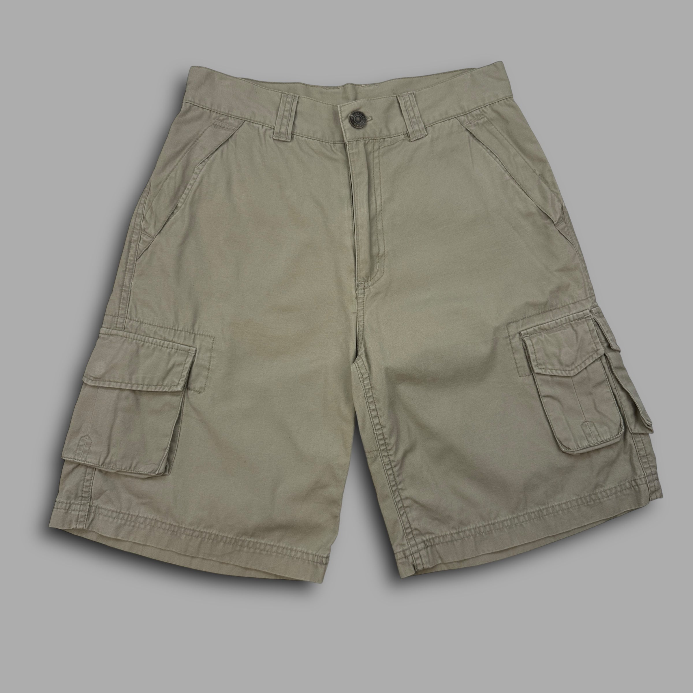 Airwalk 2000's baggy multi-pocket cargo shorts (XS-S)