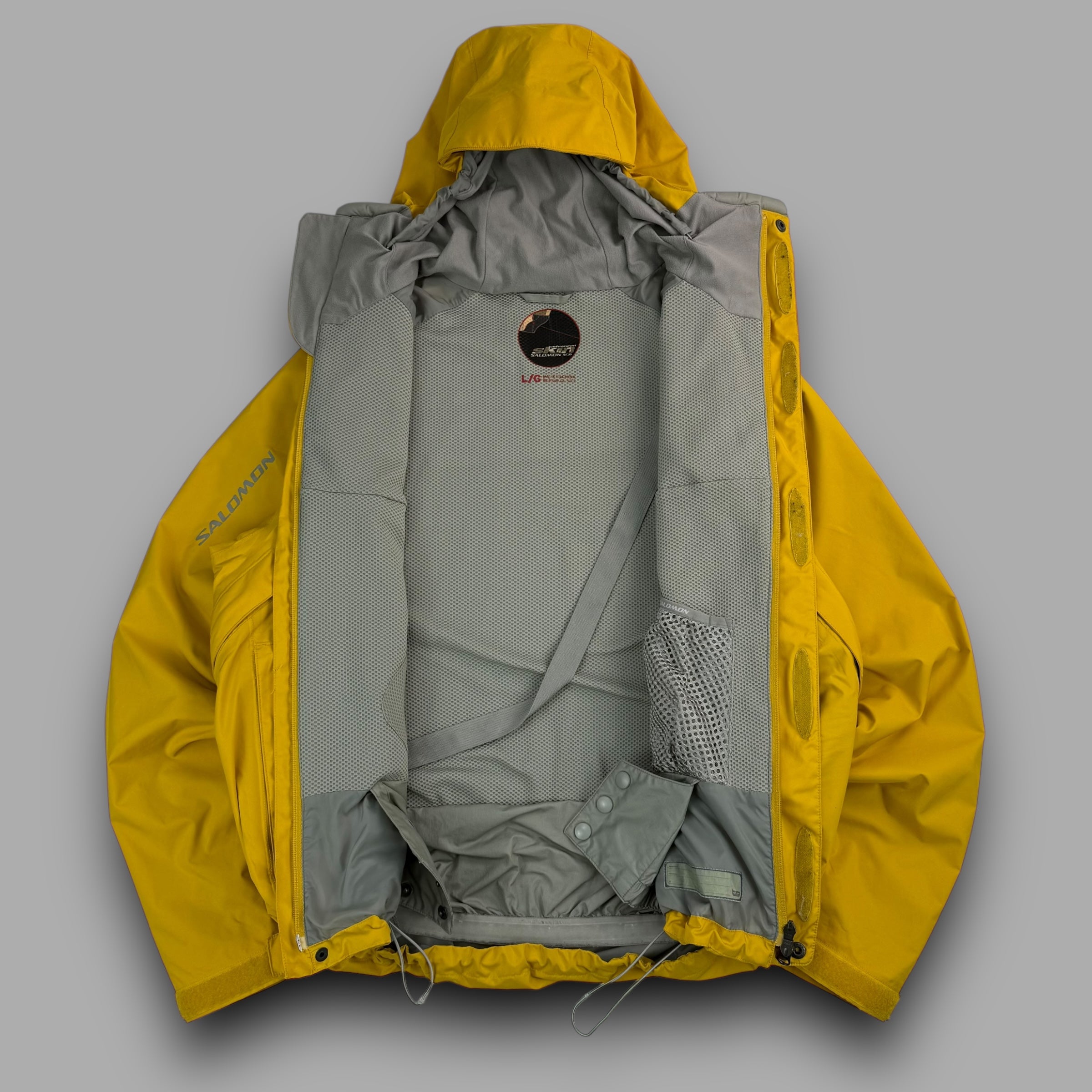Salomon 2002 technical advanced skin paneled ski jacket (L) – Uppernostril Salomon 2002 technical advanced skin paneled ski jacket (L) – Uppernostril