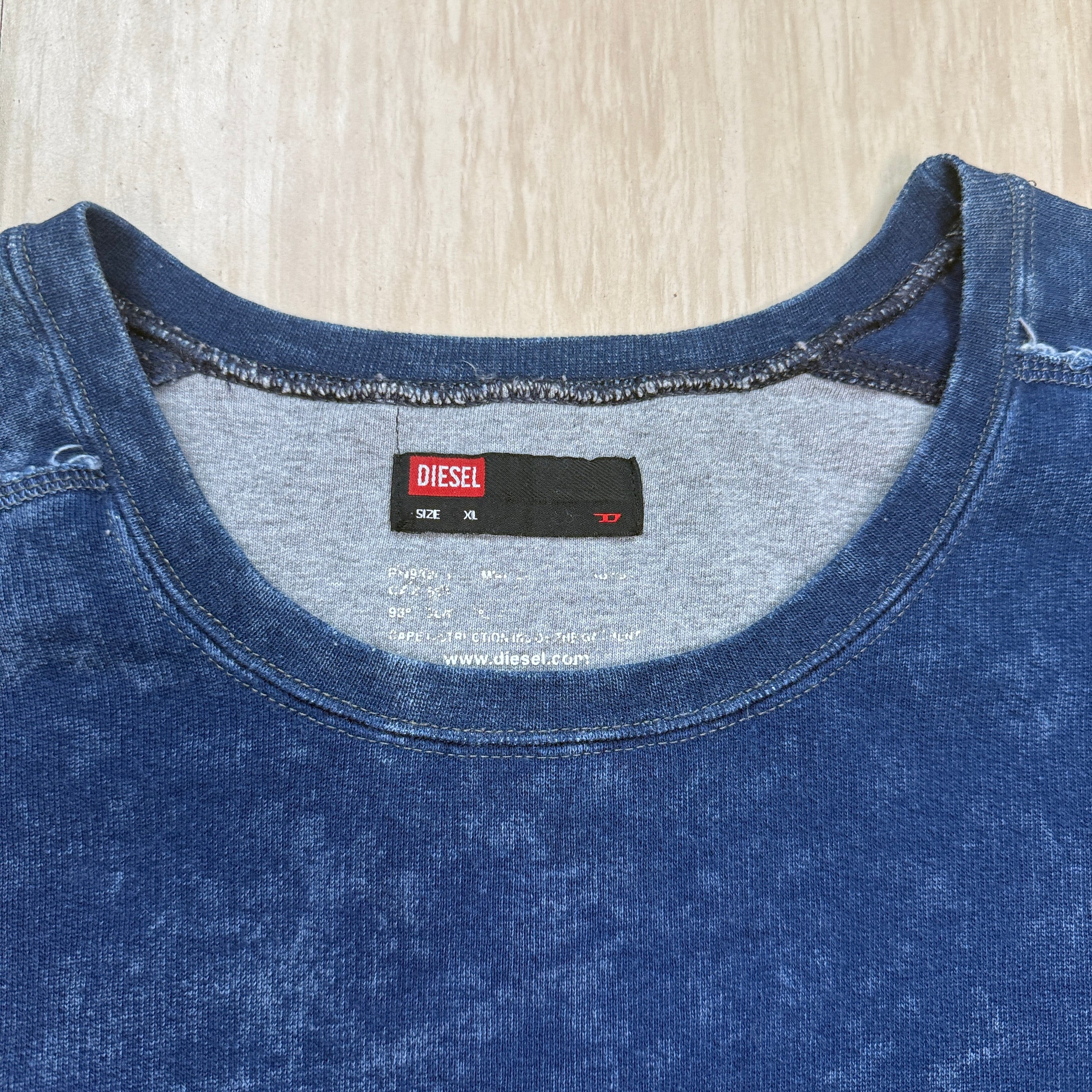 Diesel 2000's acid washed embroidered spellout sweatshirt (XL)