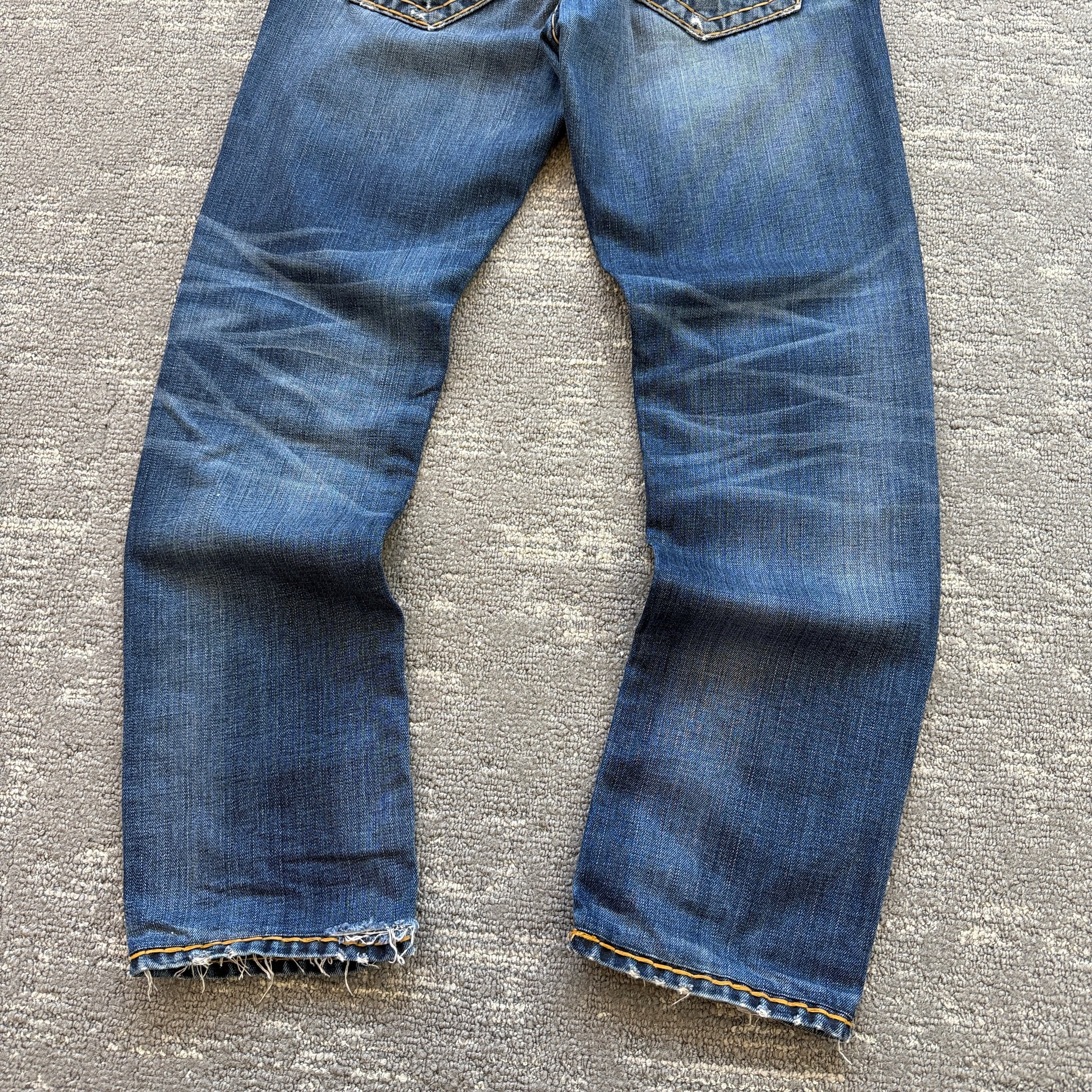 True religion 2000's geno relaxed slim contrast stitch denim jeans (S)