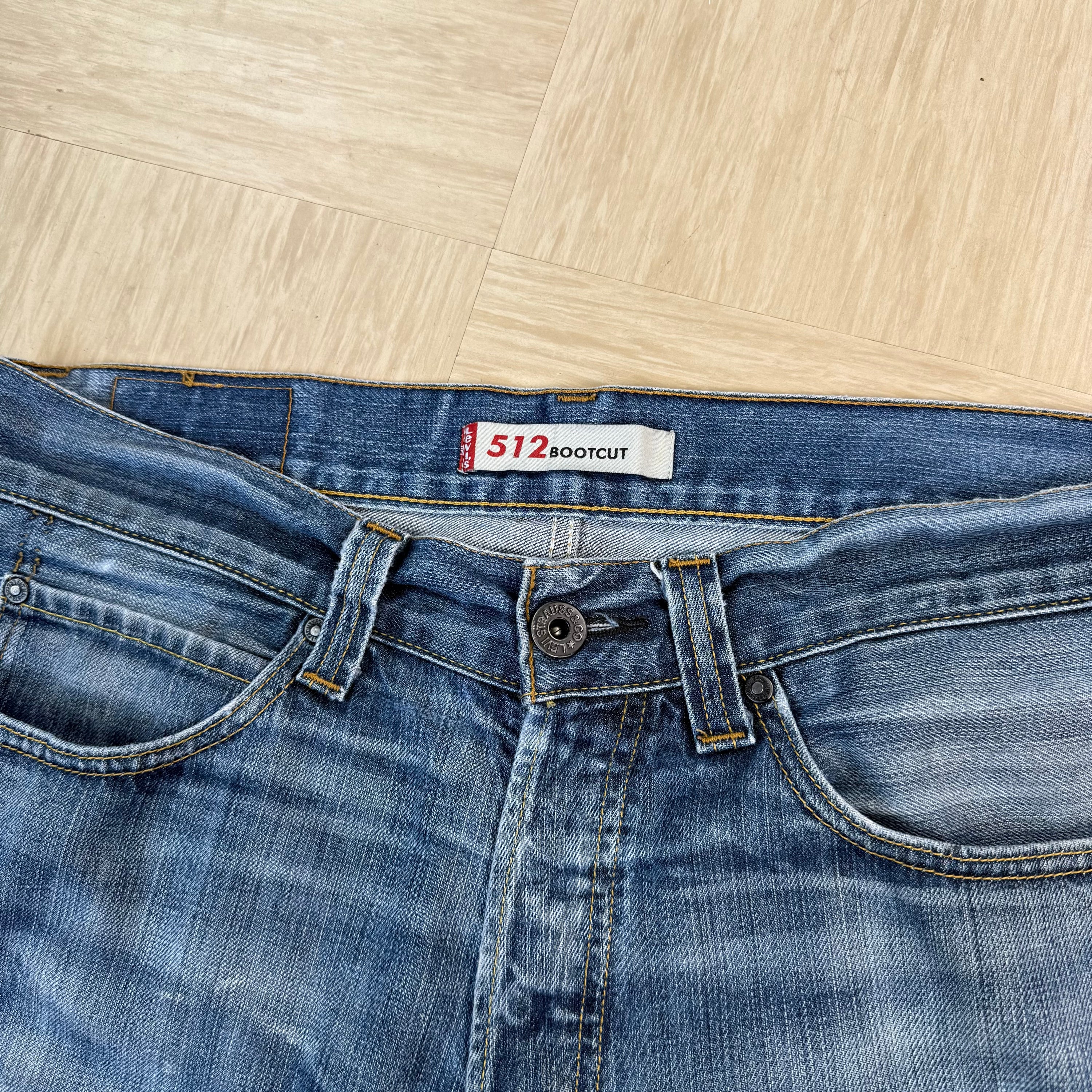 Levi's 512 2000's faded denim bootcut jeans (S)