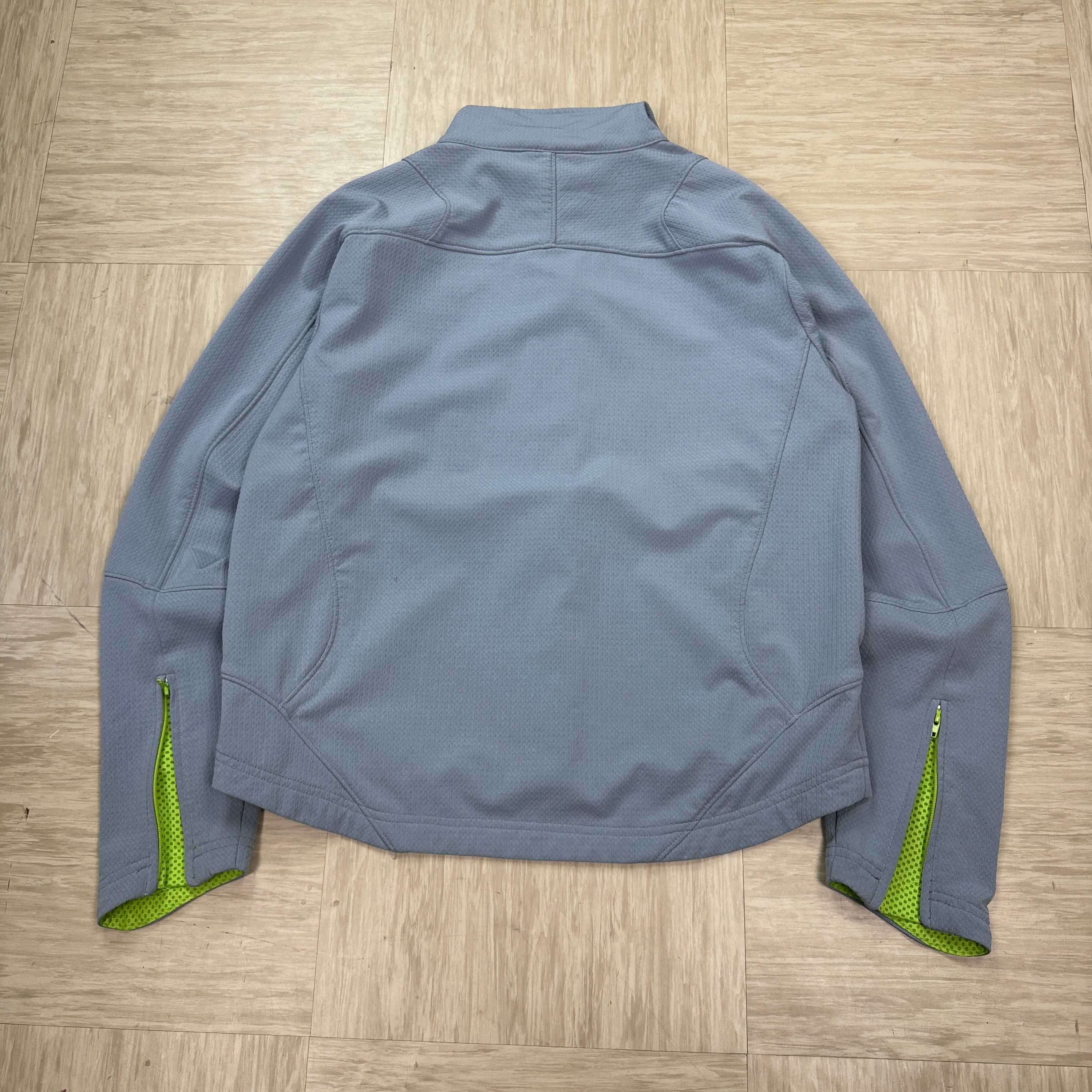 Nike sphere dry 2000's technical panelled softshell midlayer (S)