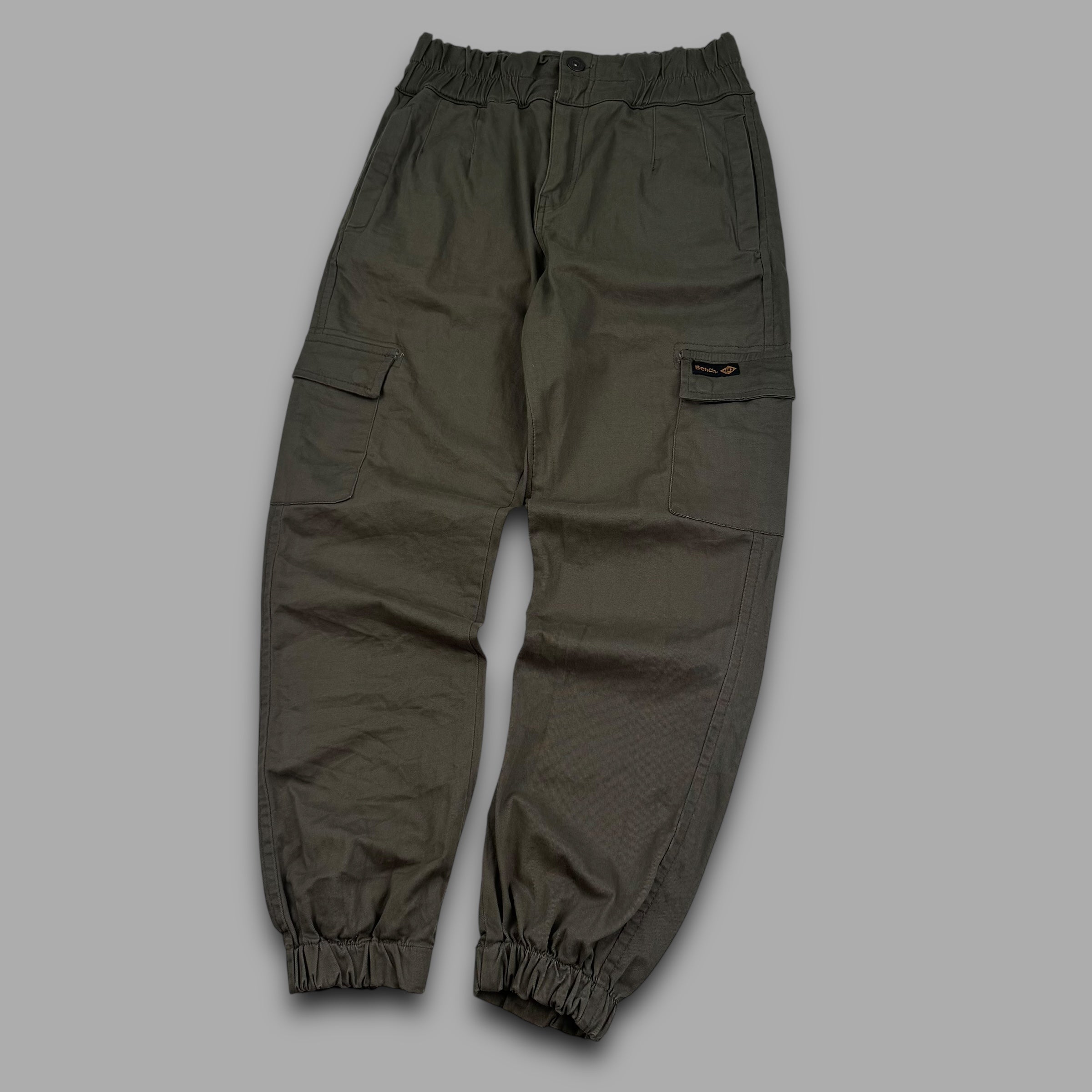 Bench 2000's multipocketed cargo pants (L) wms