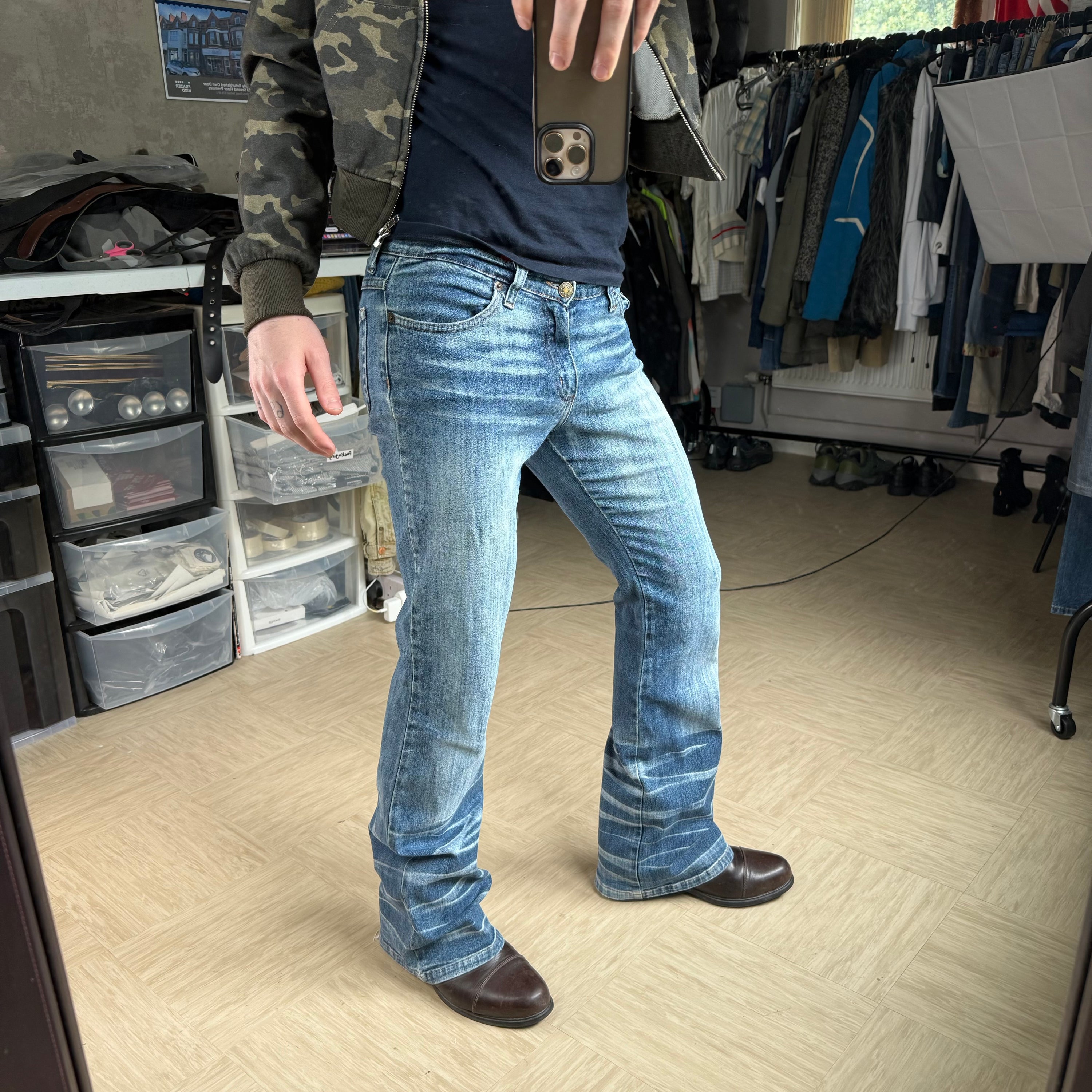 AMNs 2000's fitted washed denim bootcut flare jeans (S)