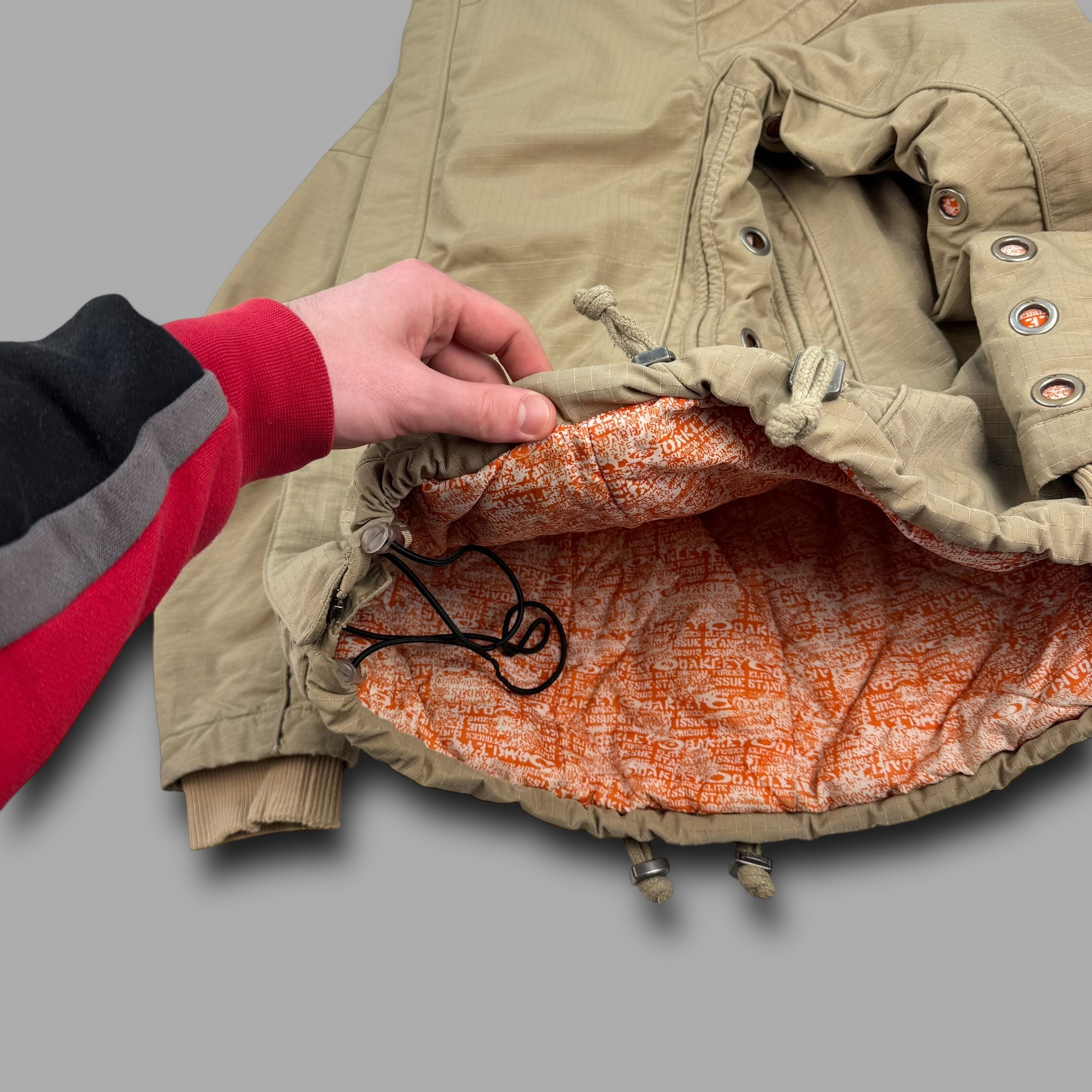 Oakley 2005 tactical field gear fur hooded softshell jacket (M)