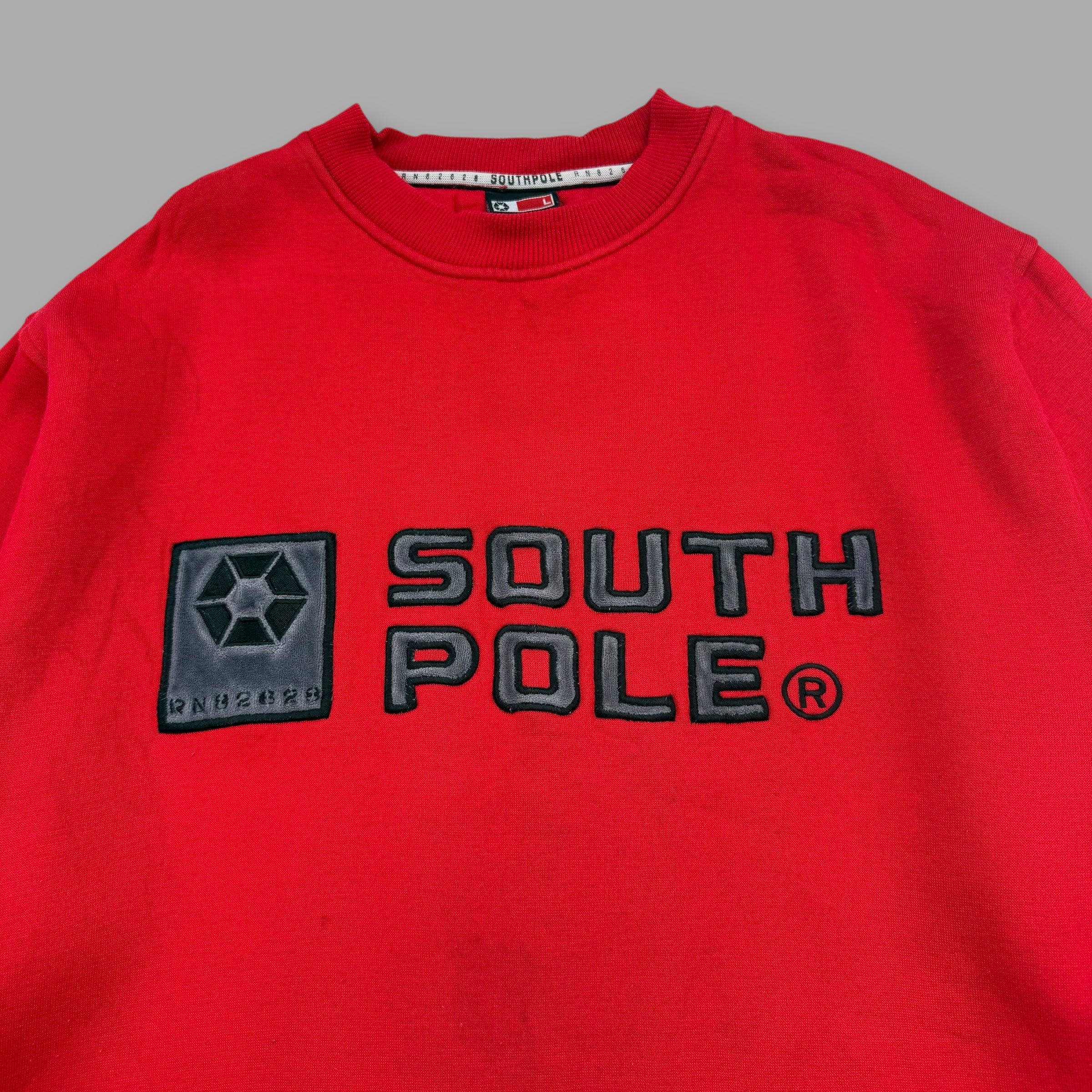 Southpole 2000's graphic embrodiered pullover sweatshirt (L)