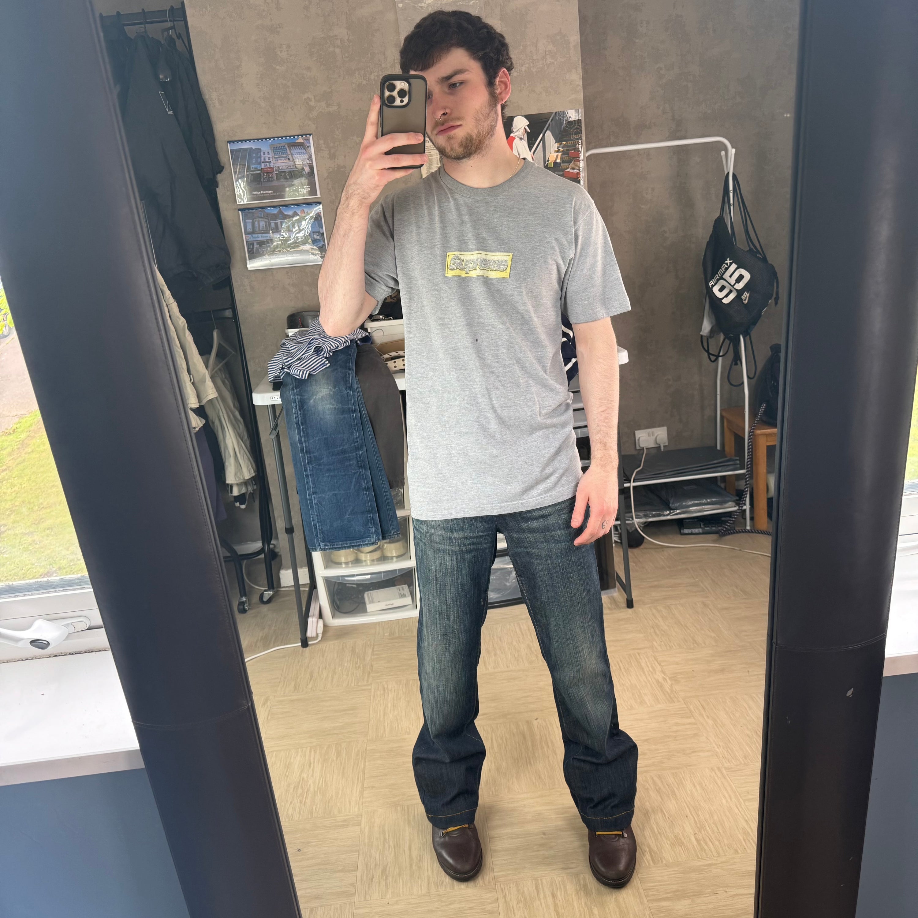 Supreme 2013 graphic bling box logo spellout tee (M)