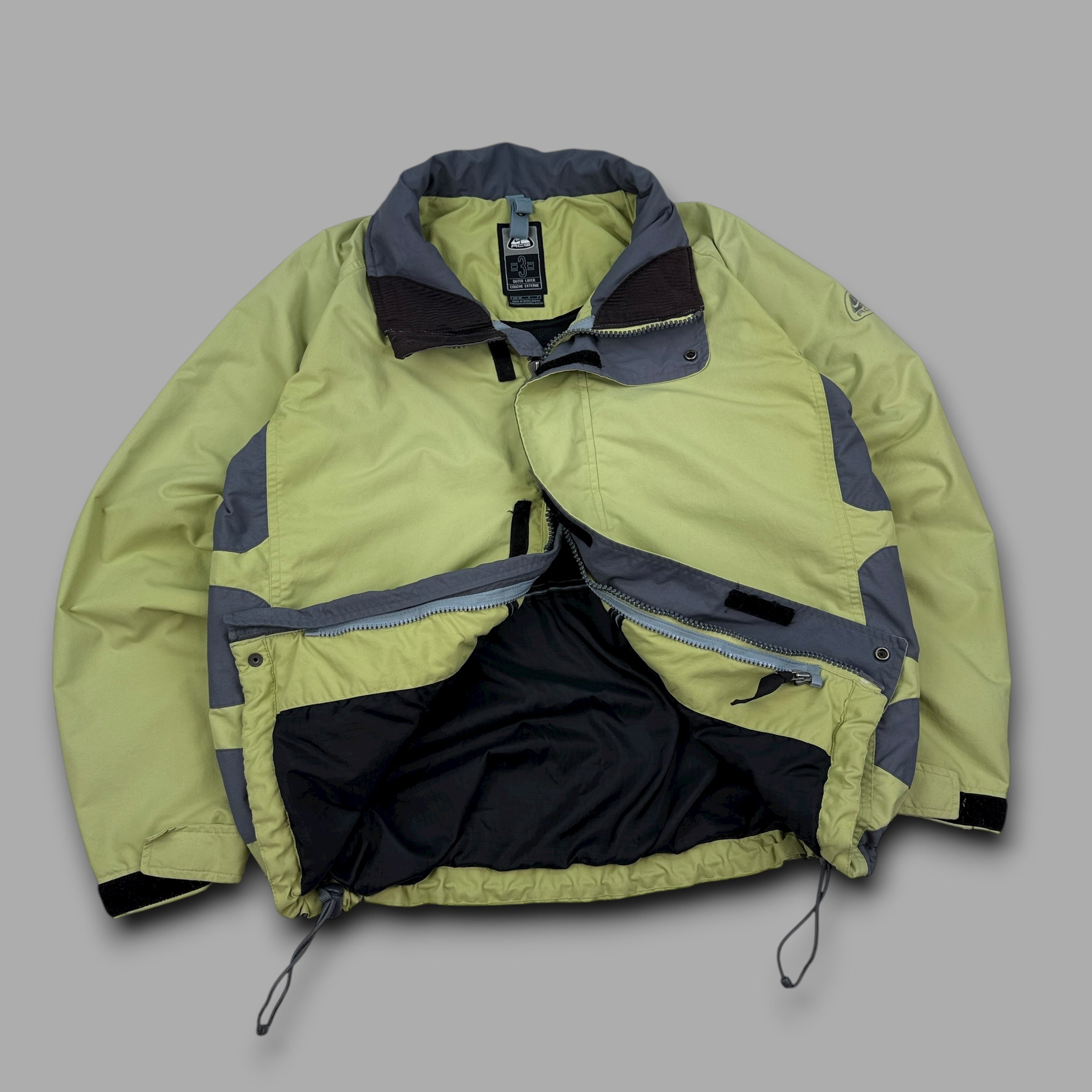 Nike ACG 2000's technical dual pocket softshell jacket (S)