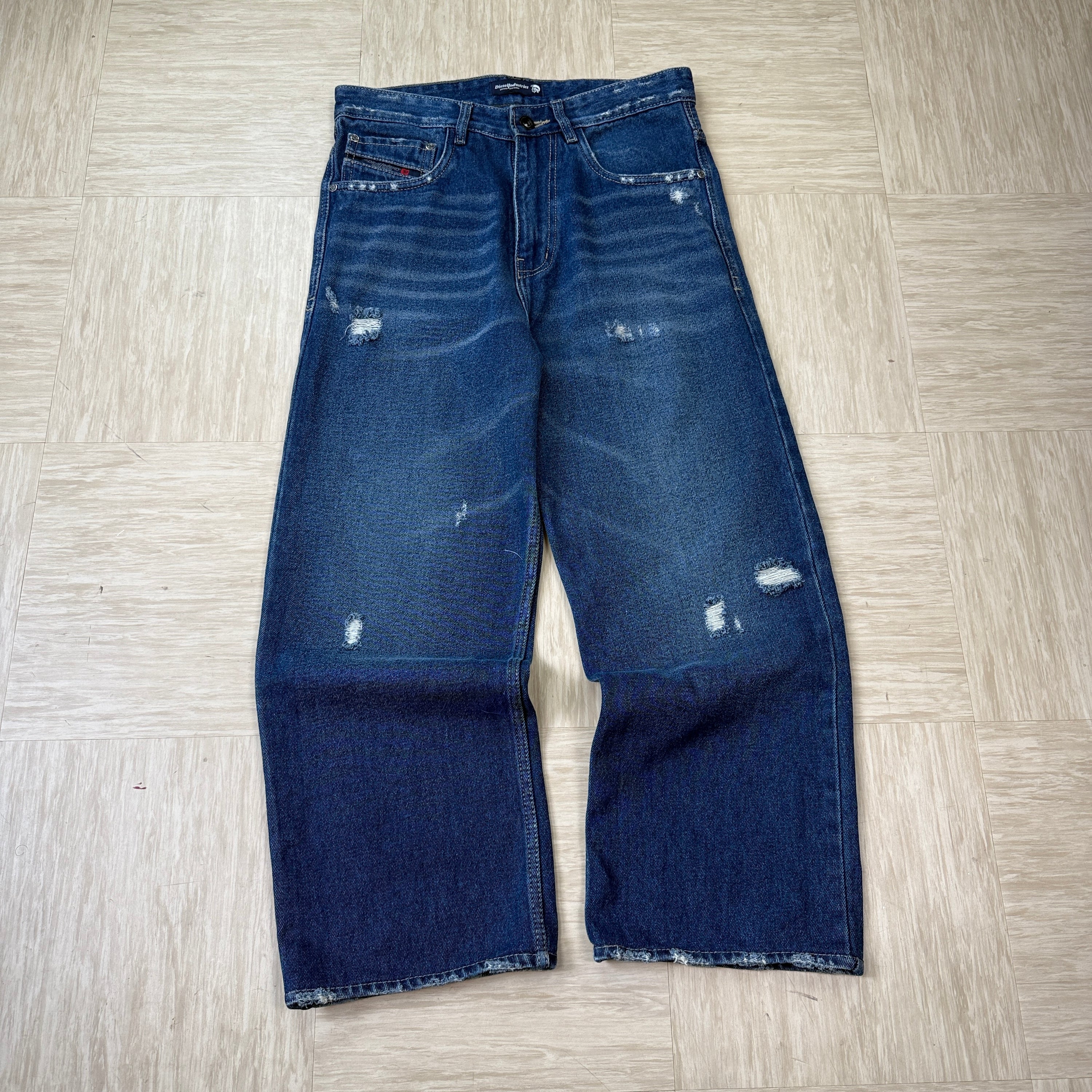 Diesel 2000's baggy distressed wide leg jeans (S)
