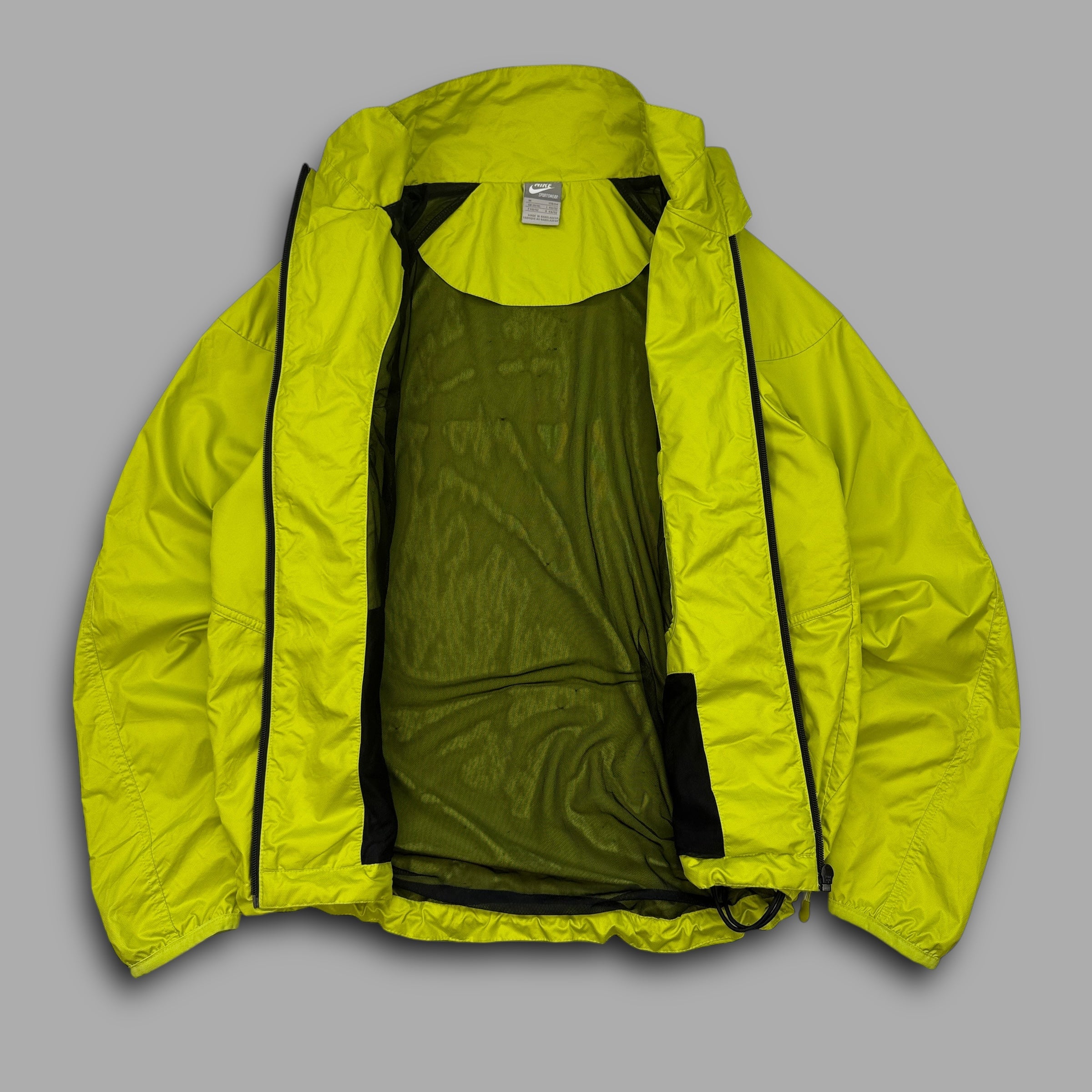 Nike 2000's technical dual pocket zip up softshell jacket (M)