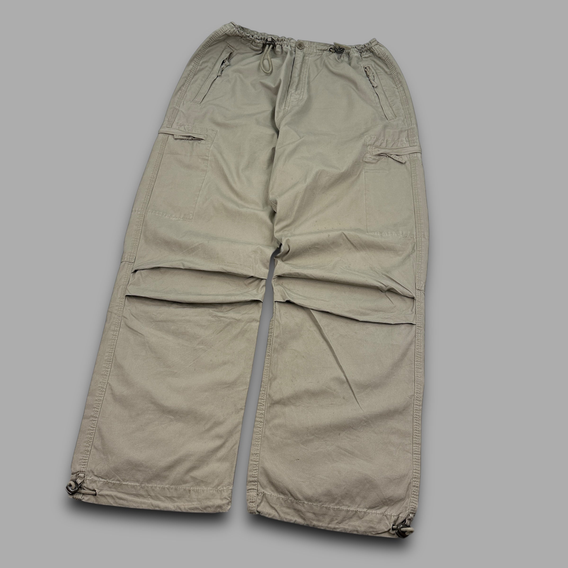 Bench 2000's technical baggy wide leg parachute bottoms (L)