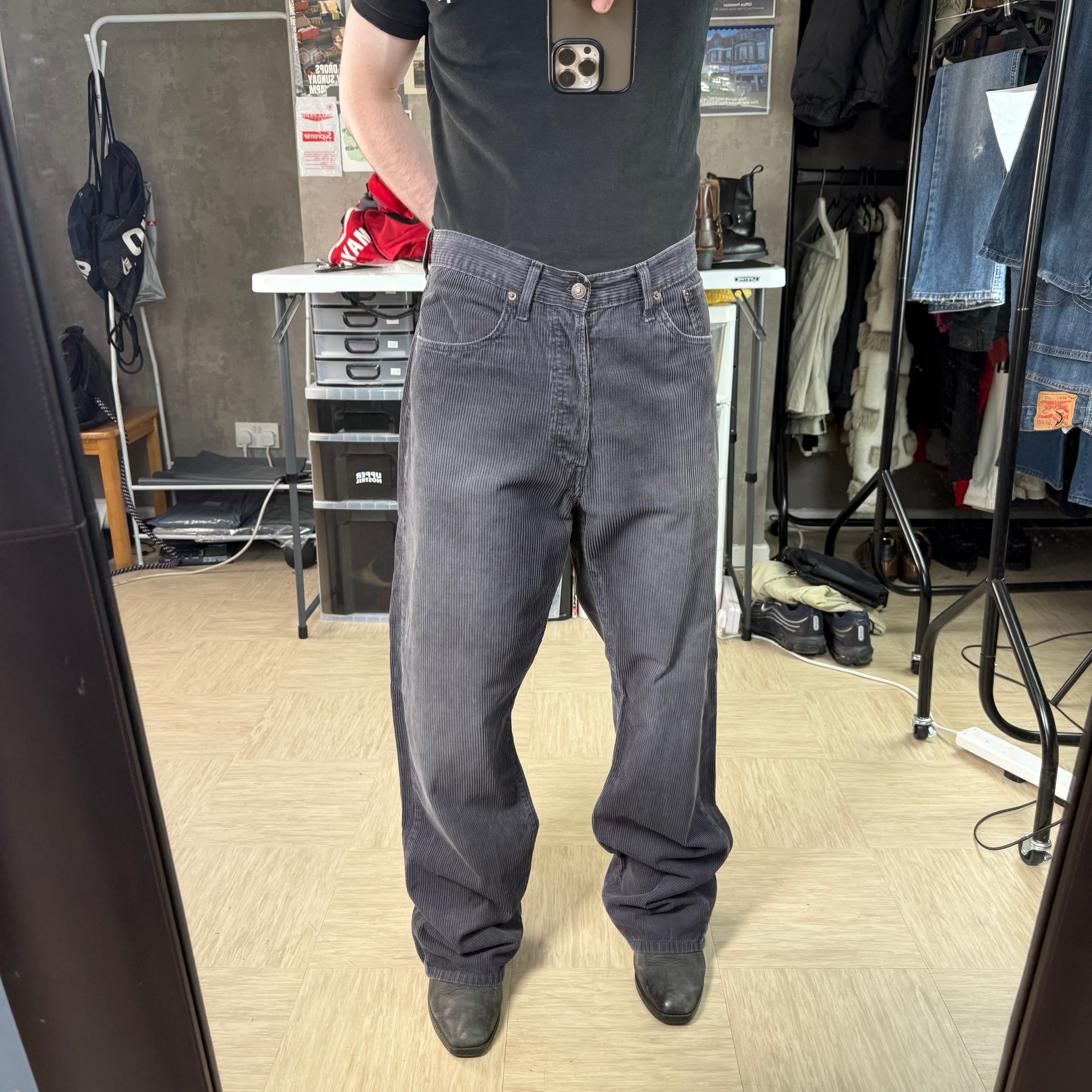 Levi's 508 2000's corduroy bootcut jeans (M-L)