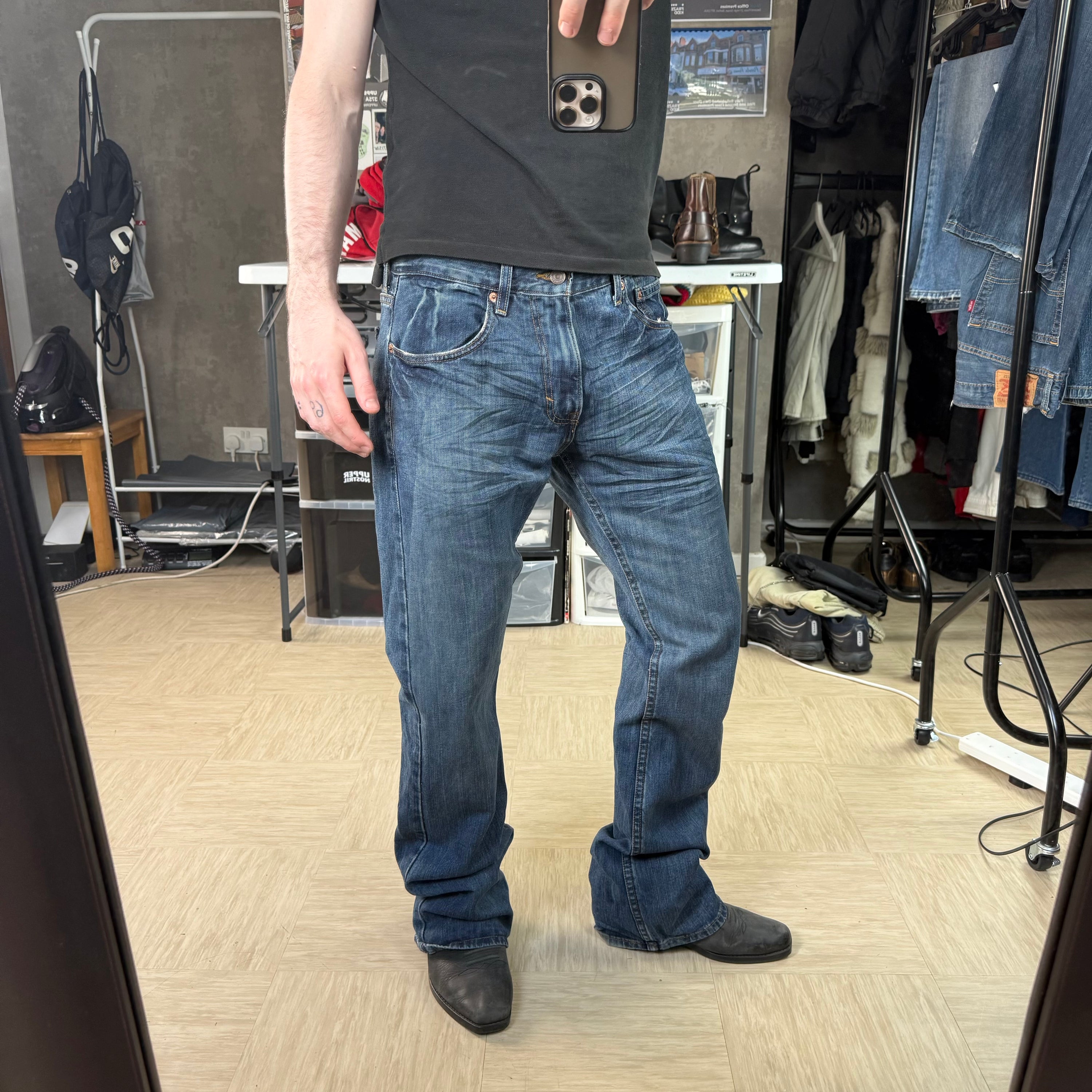 Levi's 507 2000's slim bootcut denim jeans (M)