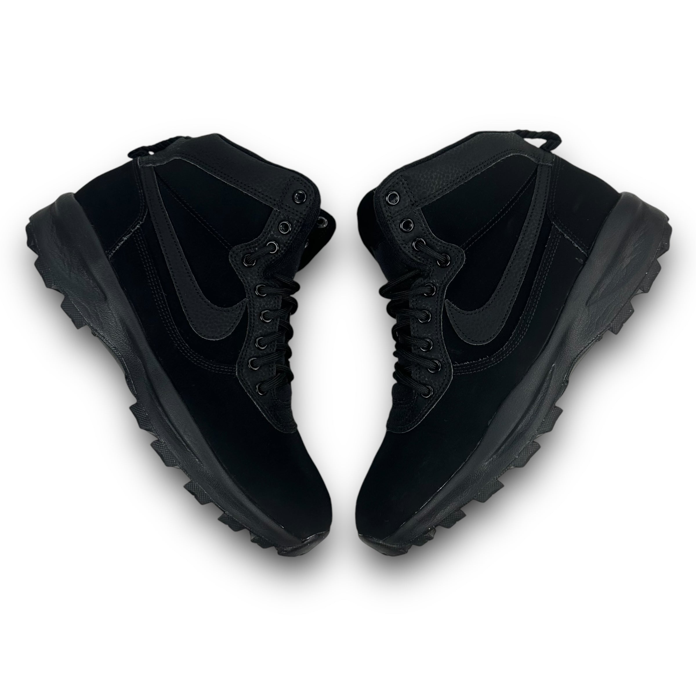 Nike manoadome 'triple black' 2020 (UK8.5)