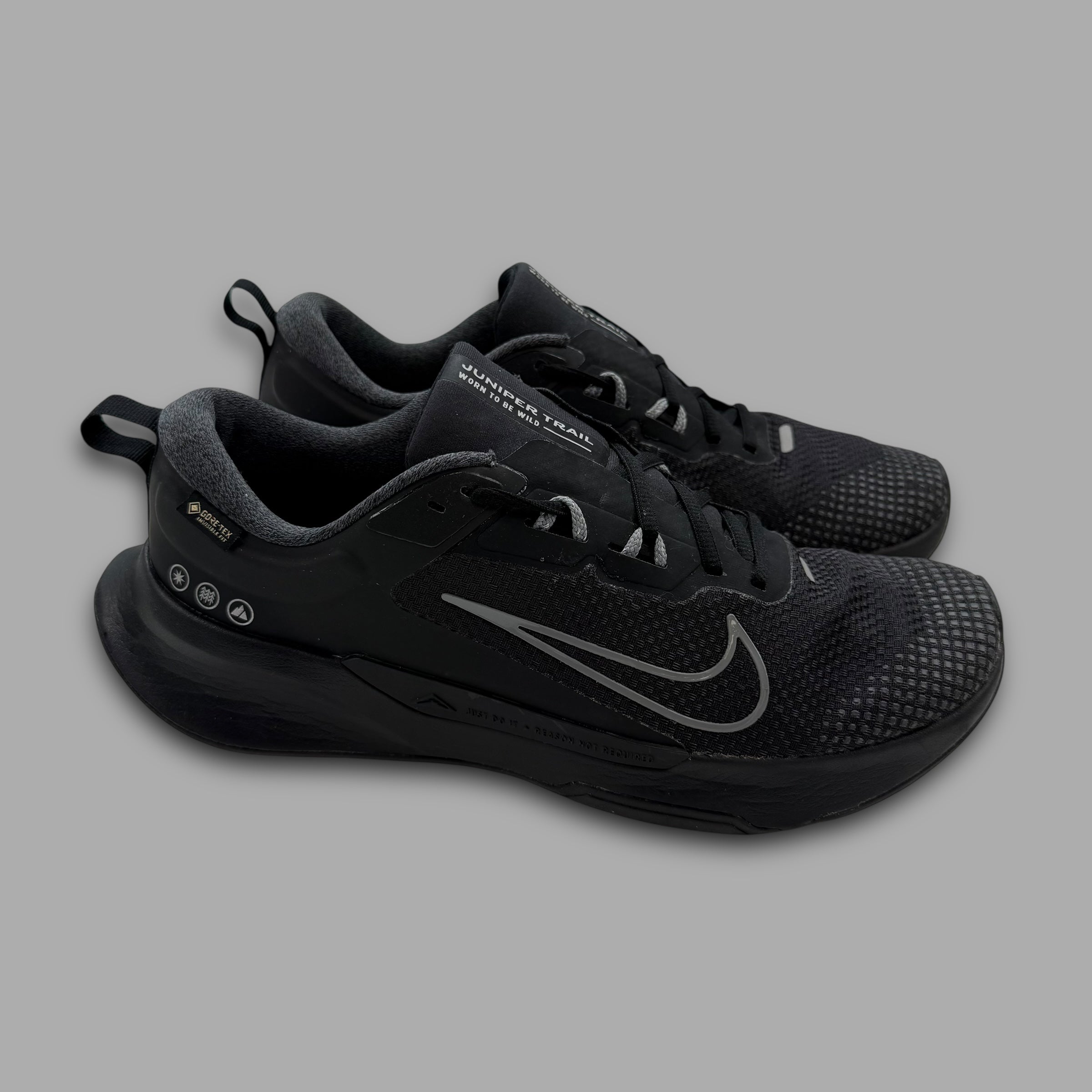 Nike juniper trail 2 gore-tex 'triple black' (UK9)