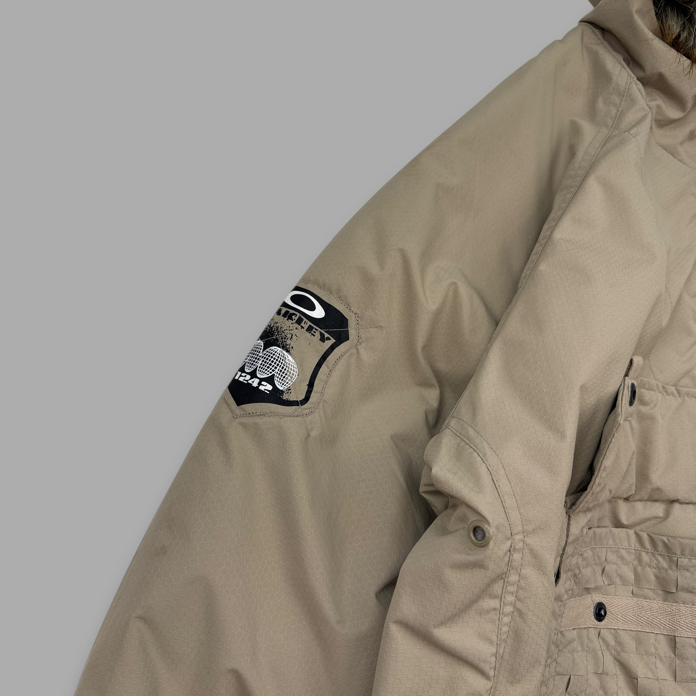 Oakley 2006 technical half zip nylon shell jacket (M)