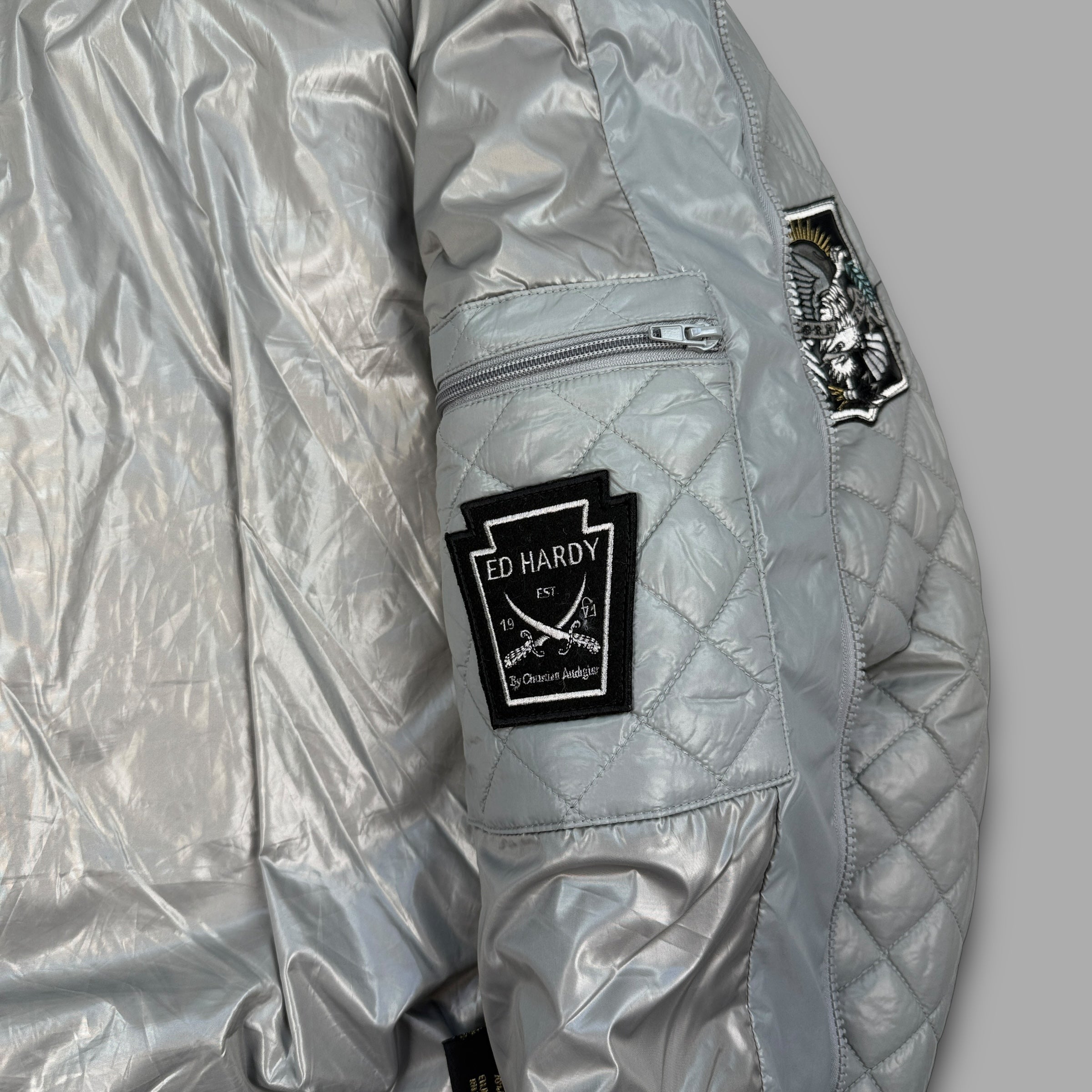 Ed hardy 2000's diamond stitch graphic quilted puffer jacket (M)