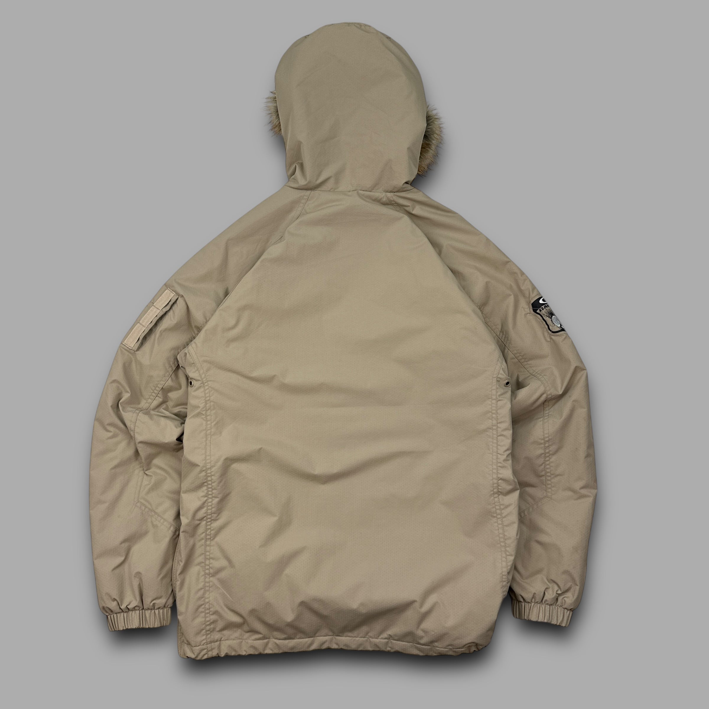 Oakley 2006 technical half zip nylon shell jacket (M)