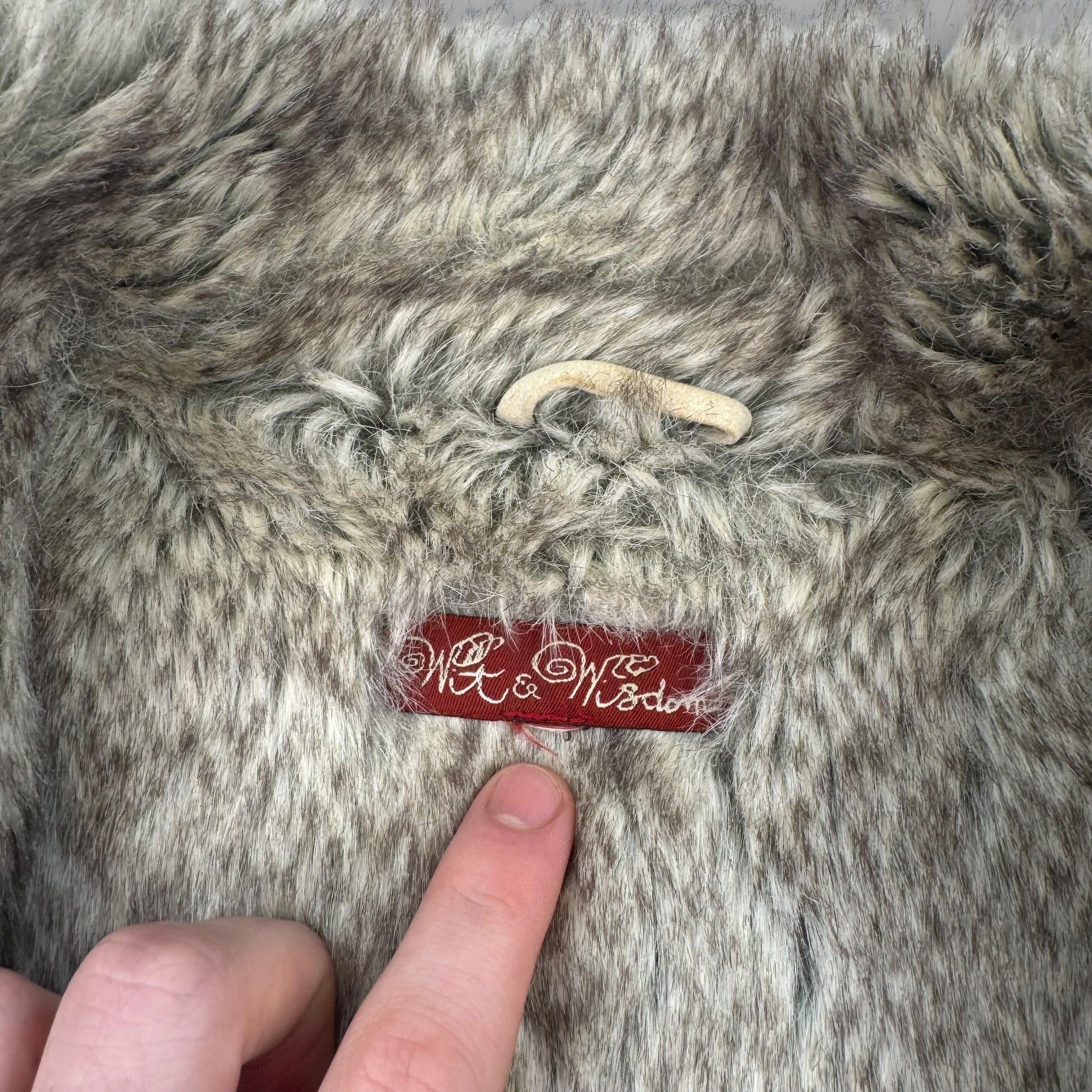 Wit and wisdom 2000's suede fur lined vest (L) wms