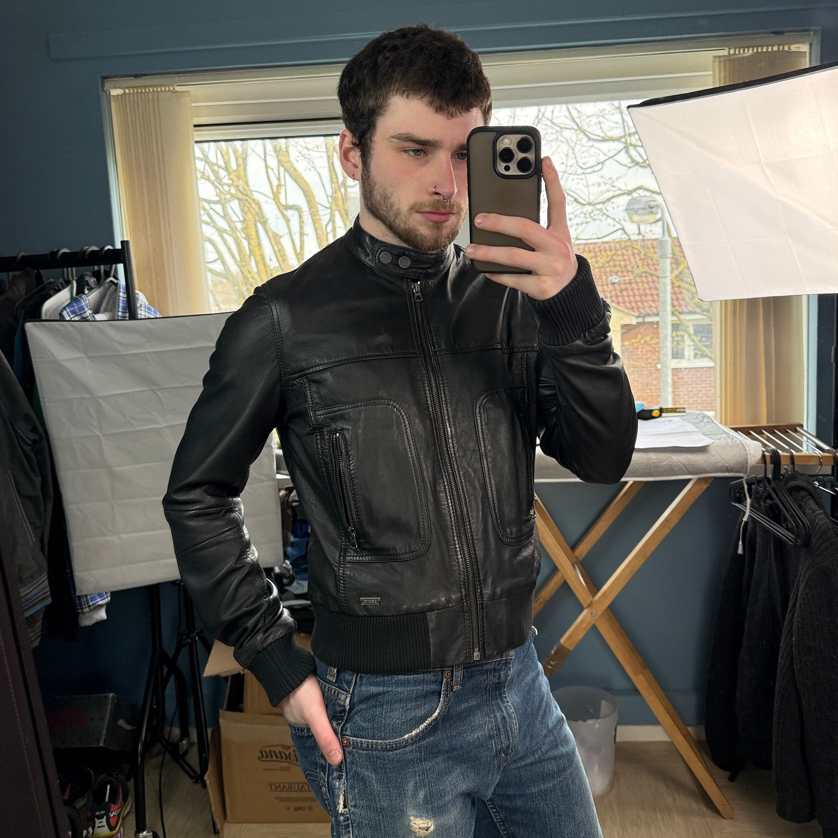 Levi's 2000's cropped lamb leather high collar bomber jacket (M)