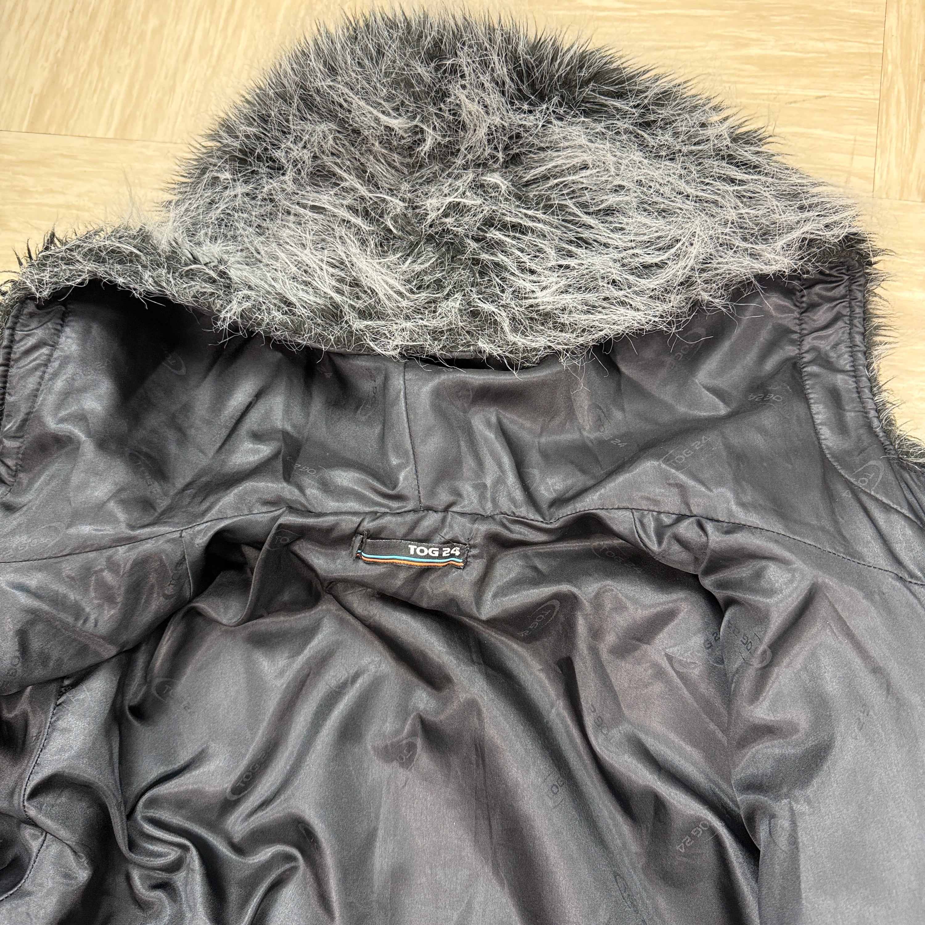 Tog24 2000's technical modacrylic faux fur yeti fleece (L) wms