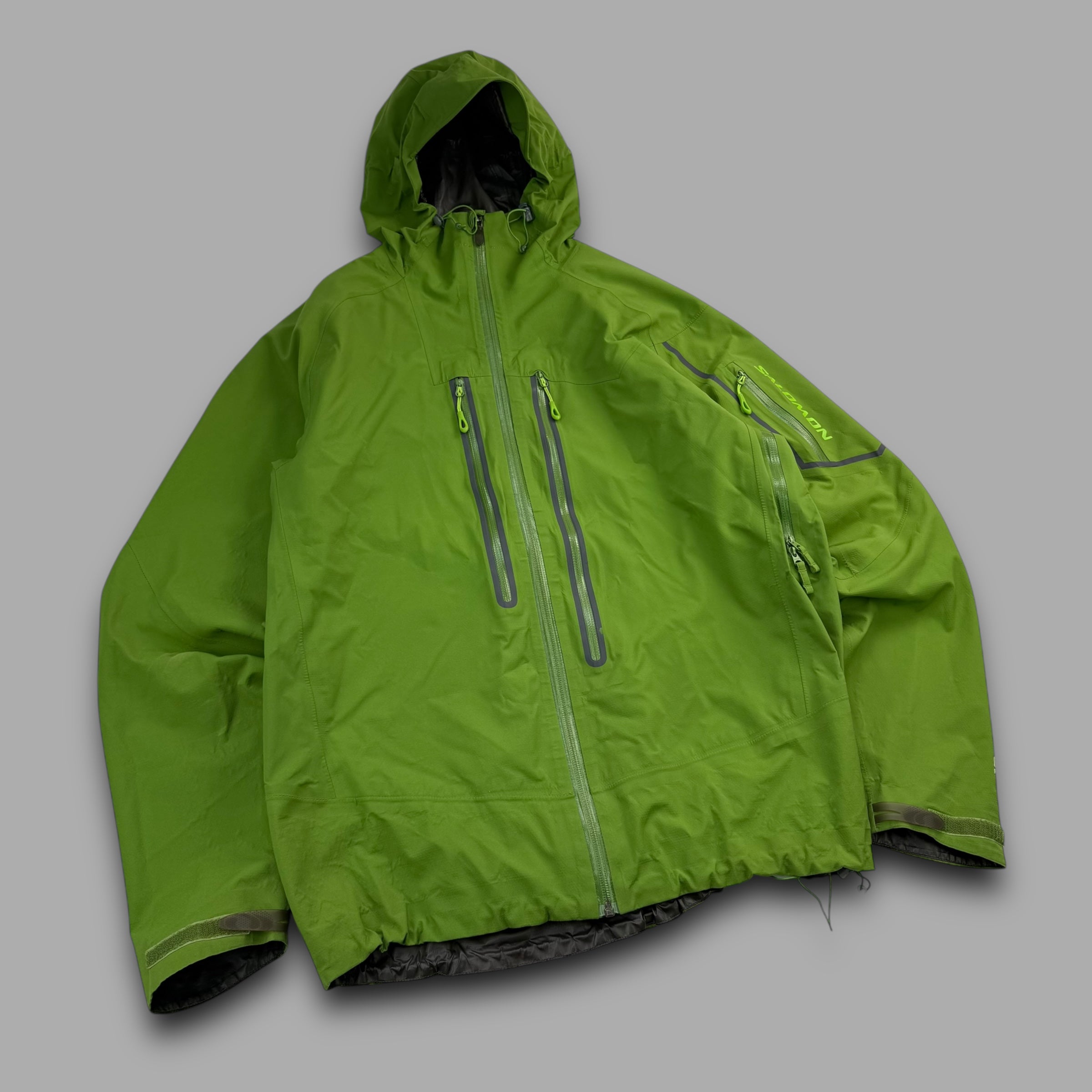 Salomon 2010 gore-tex technical taped seams shell jacket (M-L)