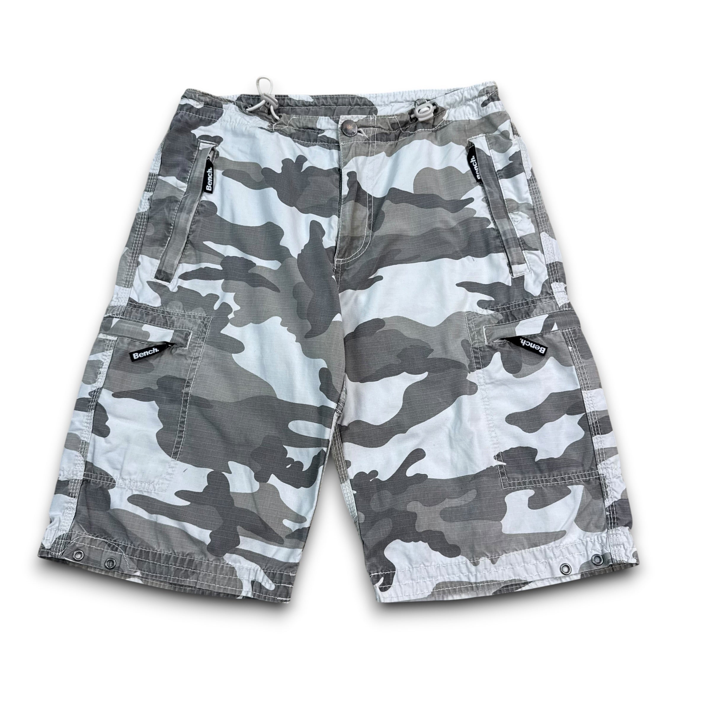Bench 2000's light camo cargo shorts (S)