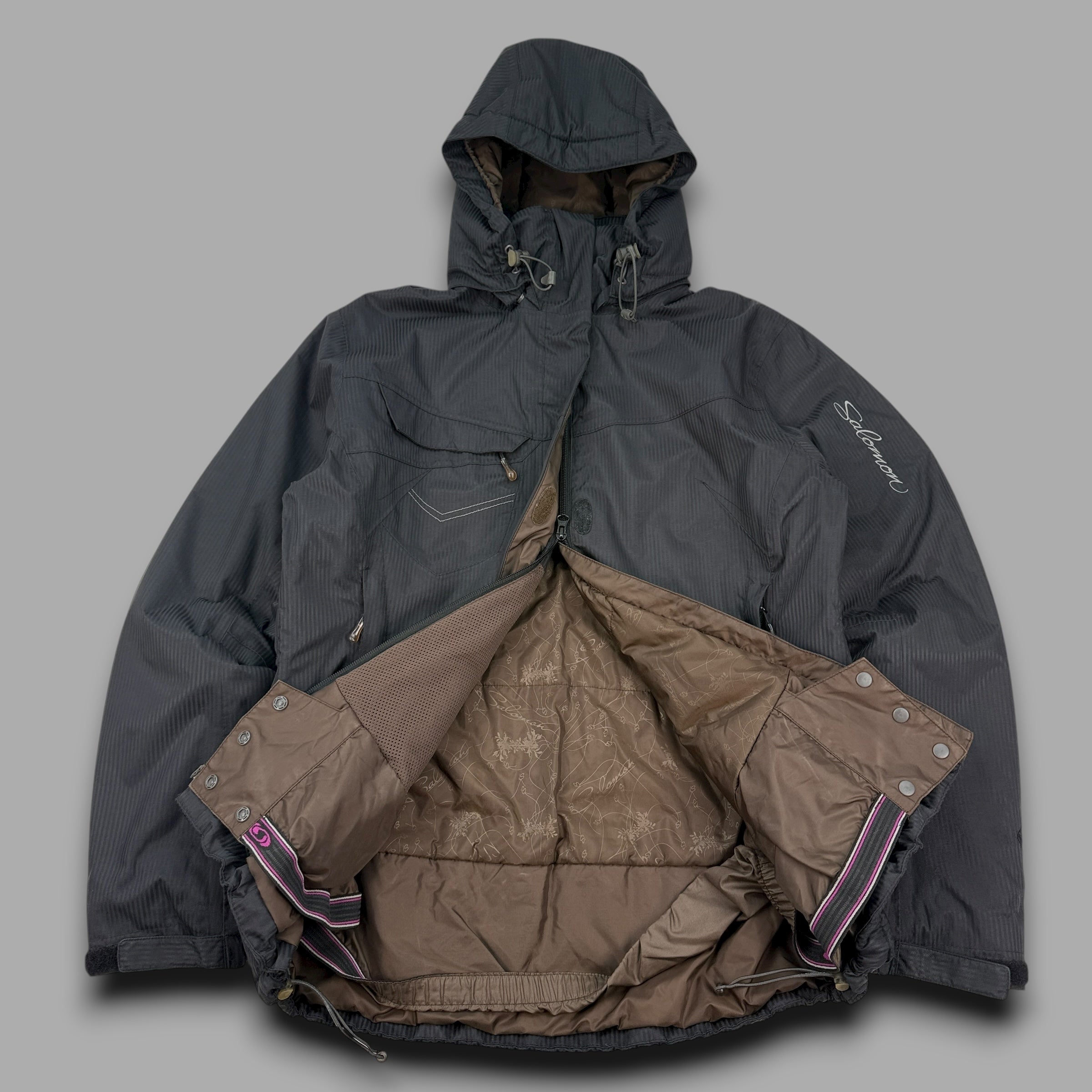 Salomon 2009 technical pinstripe multi-pocket vented ski jacket (XL) wms