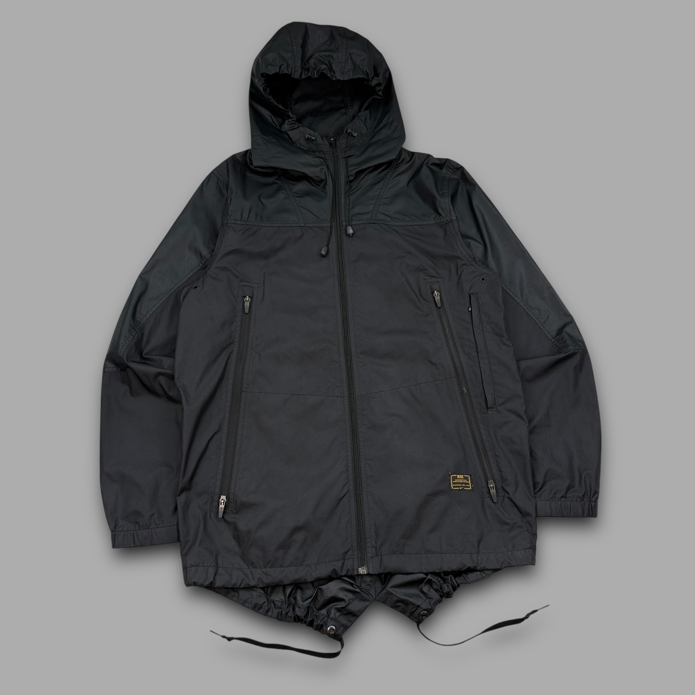 Nike 2000's technical nylon multi-pocket parka jacket (M)