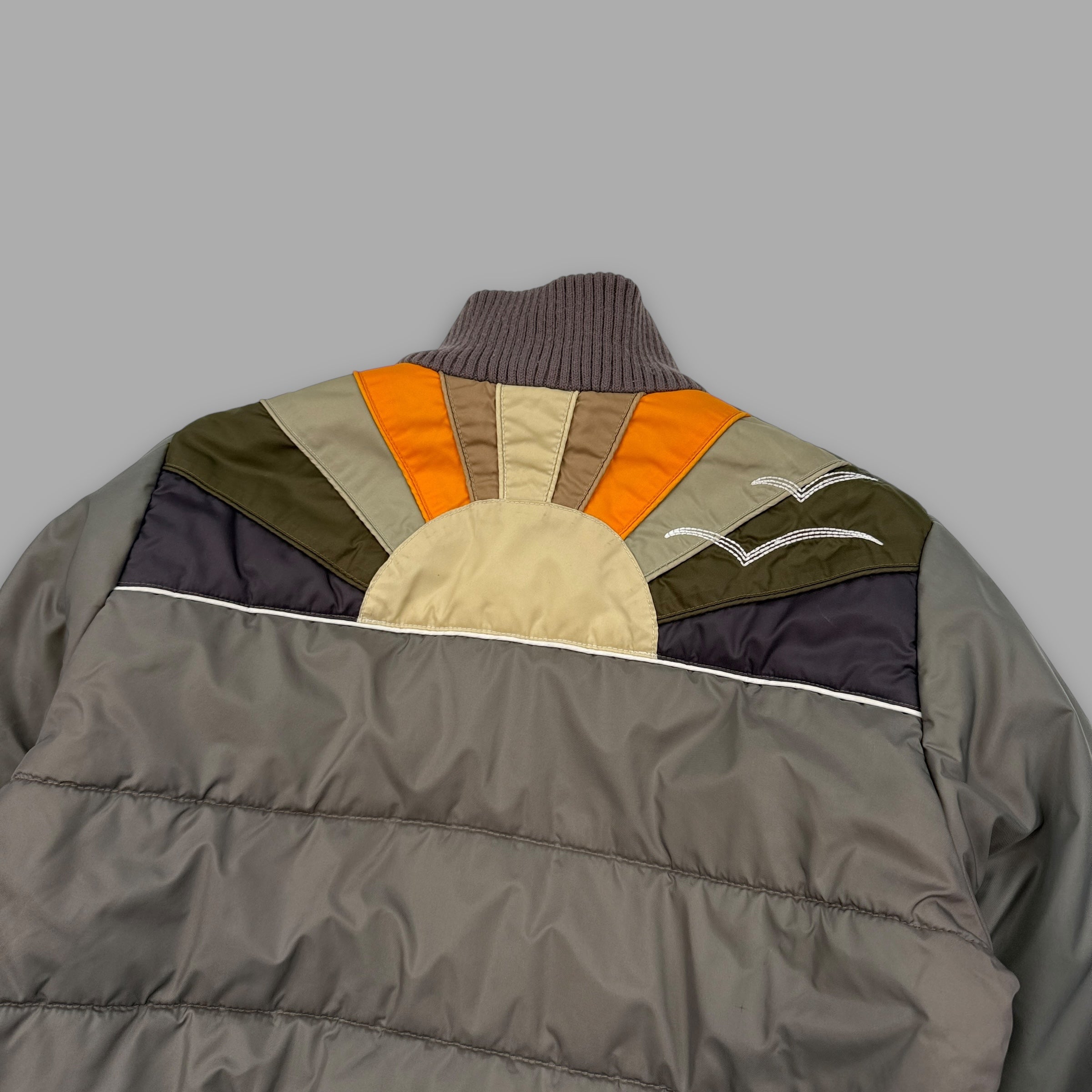Quiksilver x Roxy 2000's graphic embroidered downfilled puffer jacket (S)
