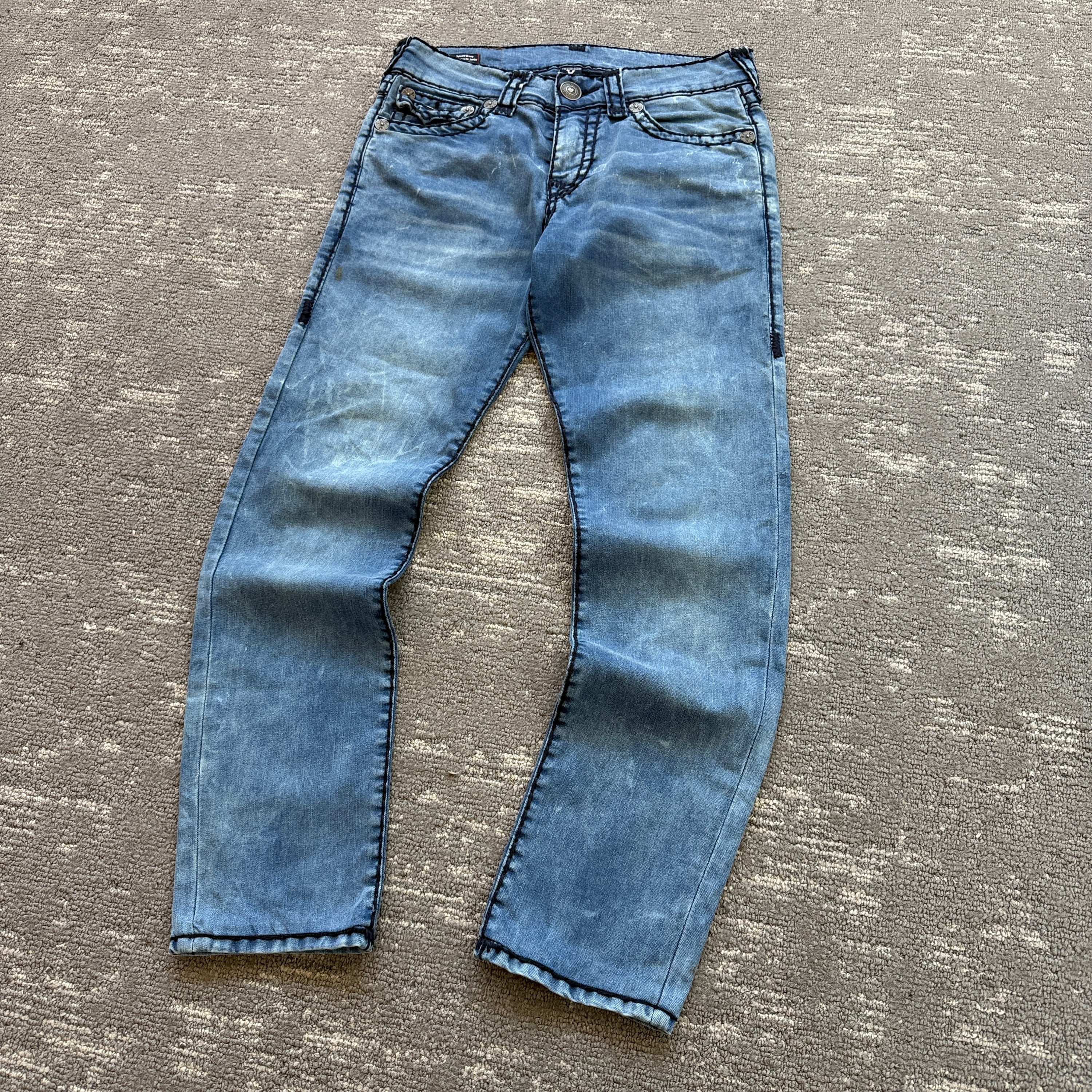 True religion 2000's rocco relaxed skinny contrast stitch washed denim jeans (S)