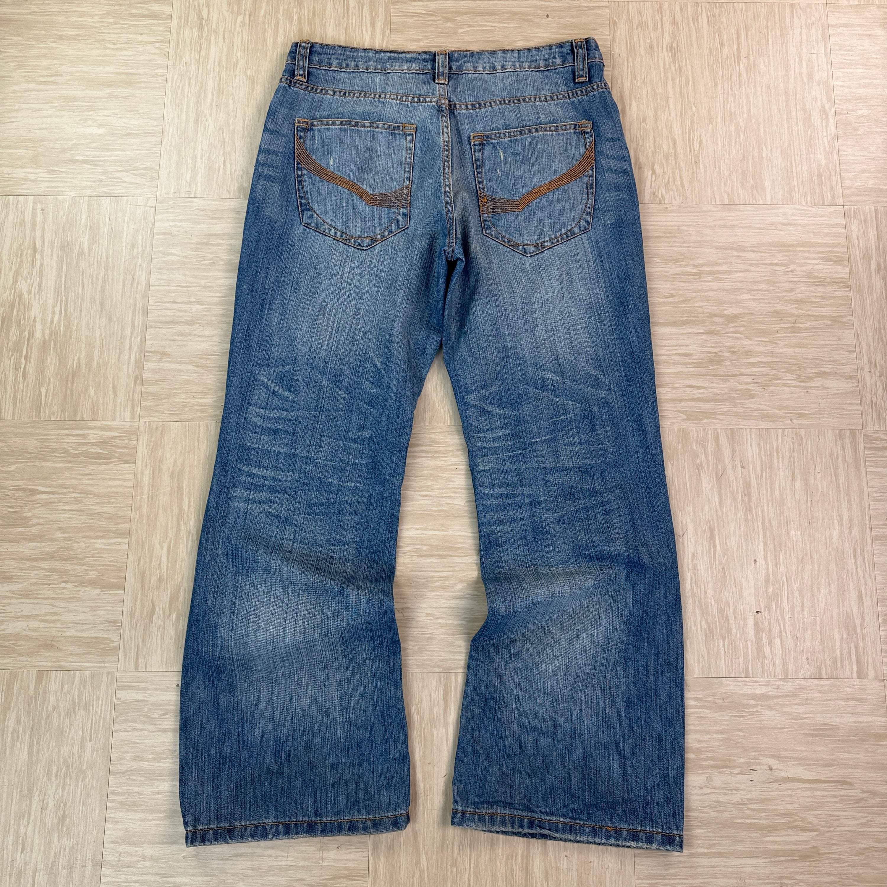 New look 2000's vintage baggy denim bootcut jeans (S)