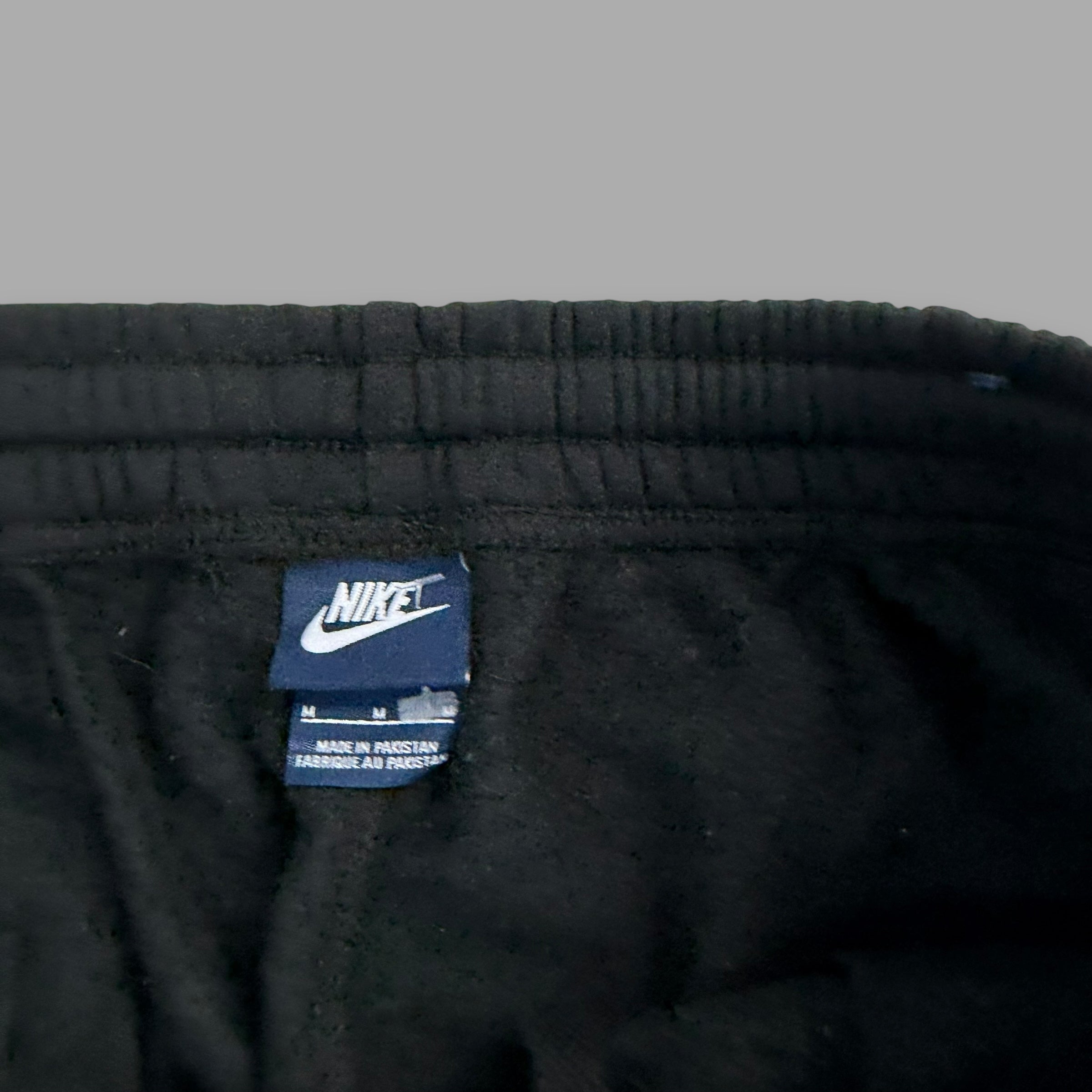 Nike 2000's baggy straight leg joggers (M)