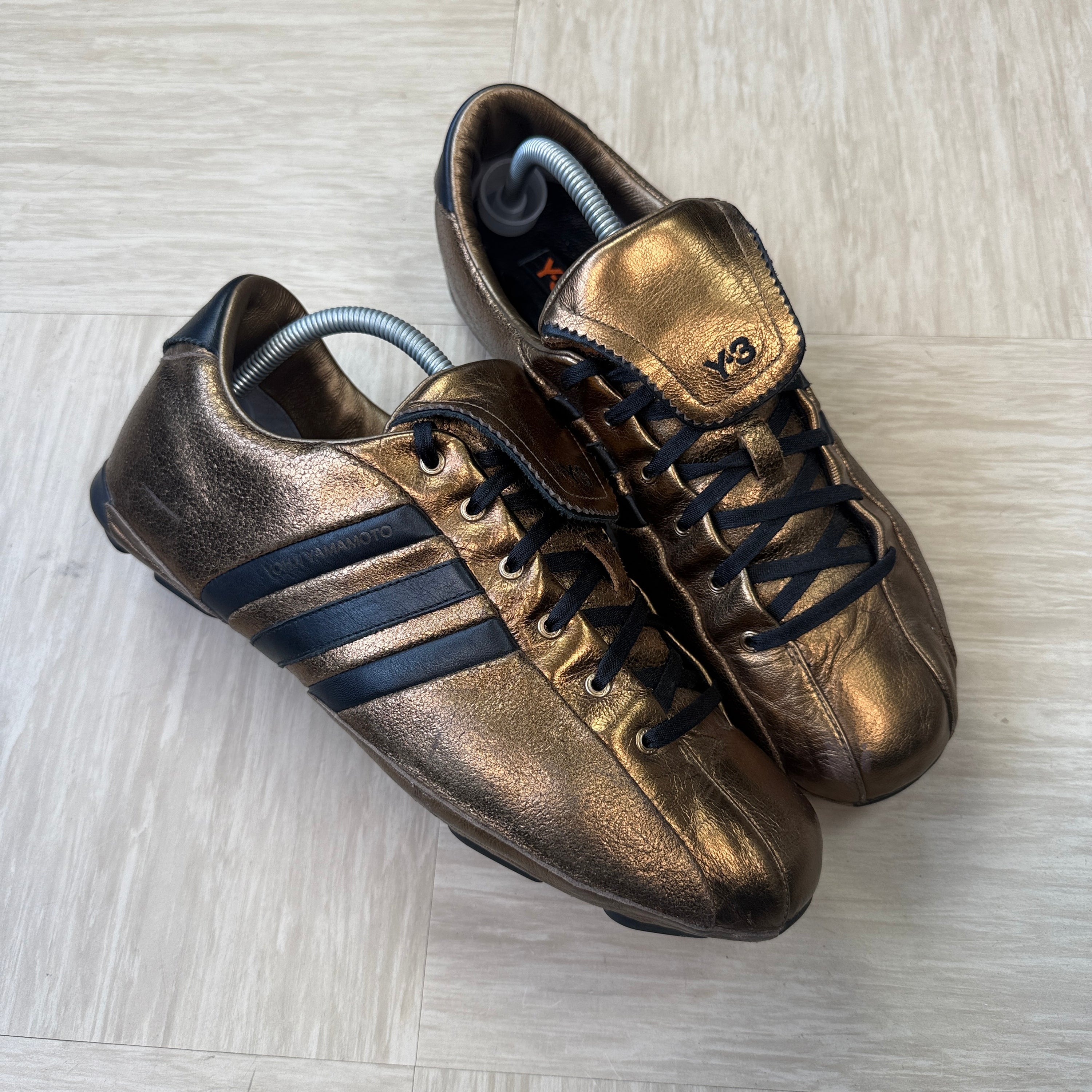 Adidas x Yohji Yamamoto 2007 metallic gold field trainers (UK10)