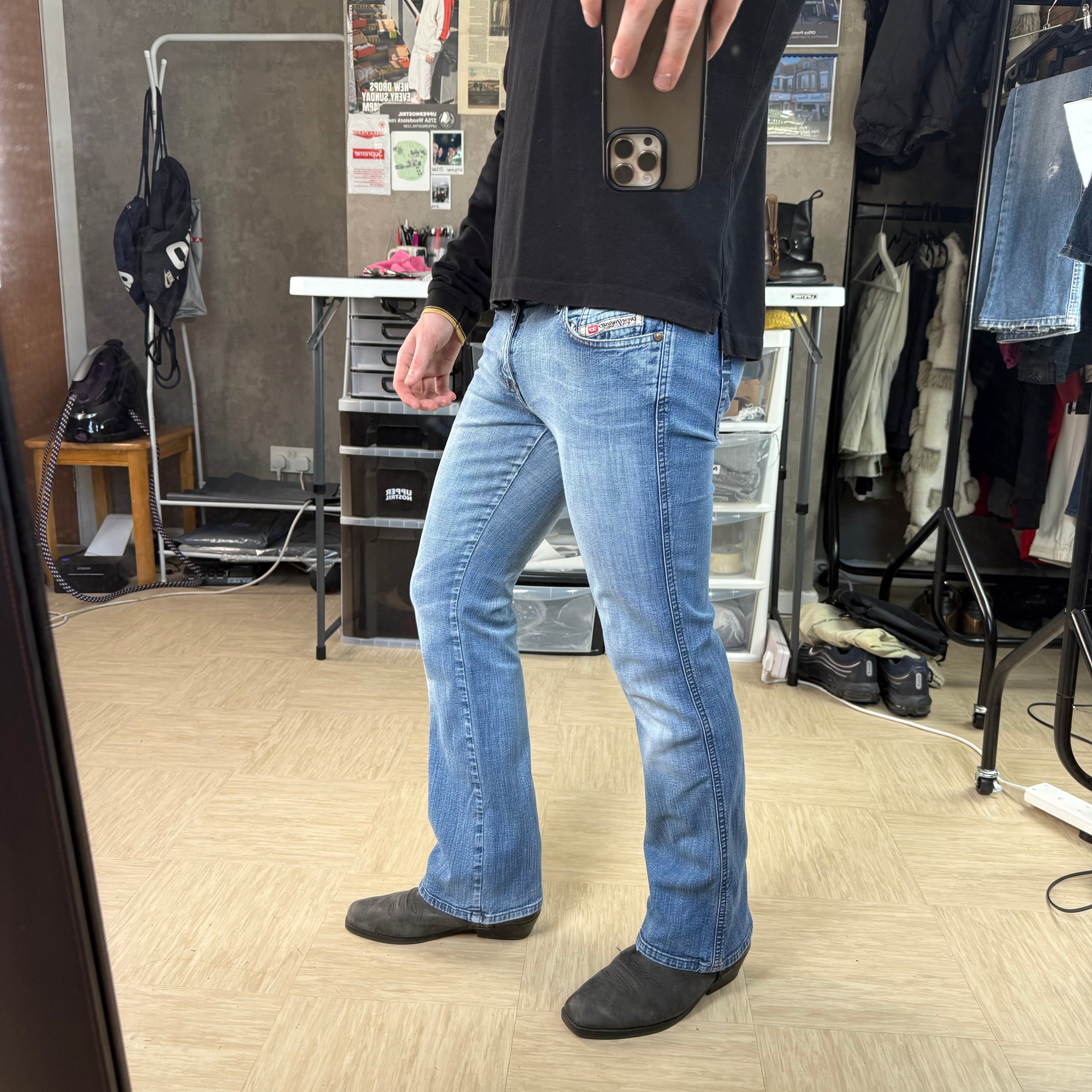Diesel 2000's fitted light denim bootcut jeans (S) wms