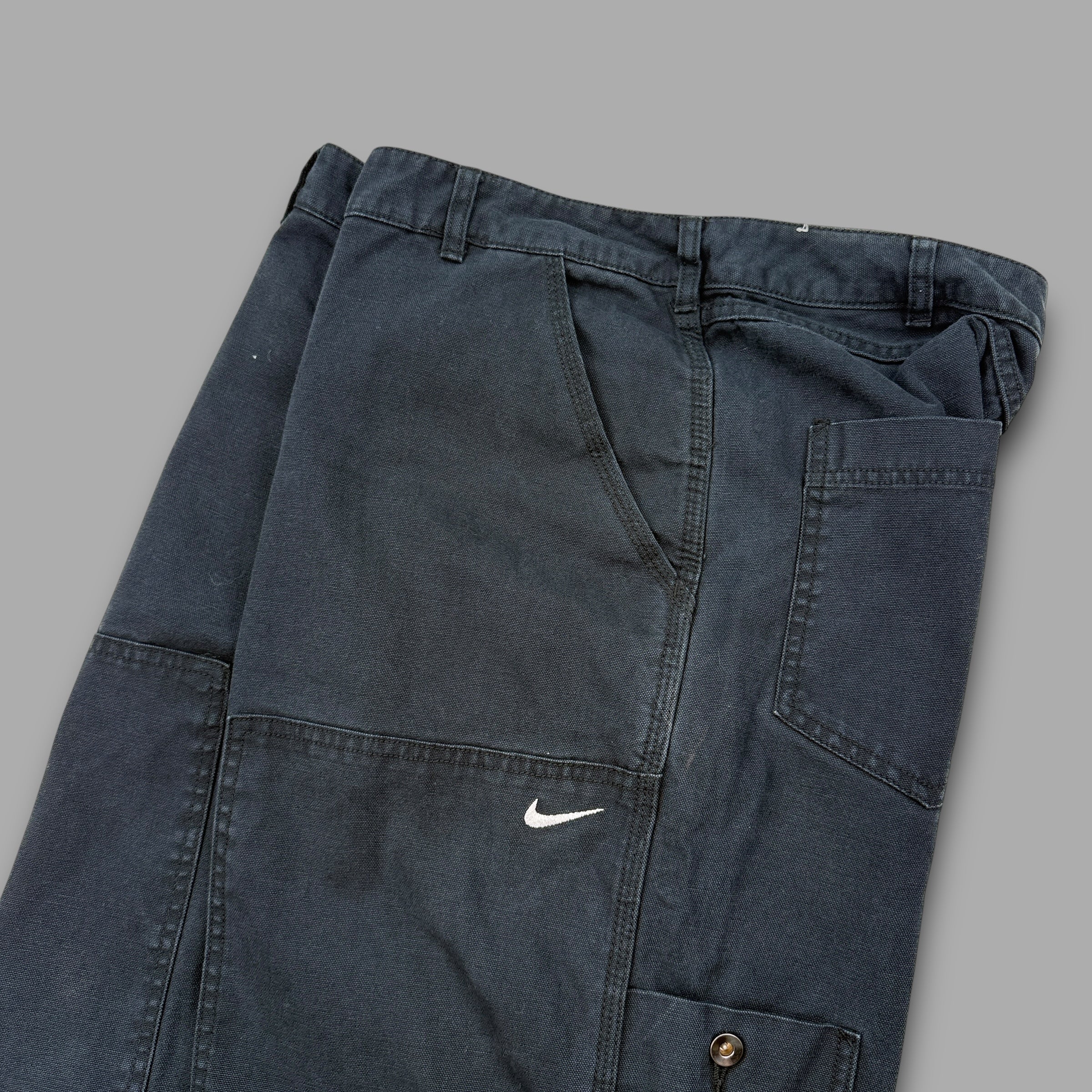 Nike baggy wide leg carpenter bottoms (M-L)