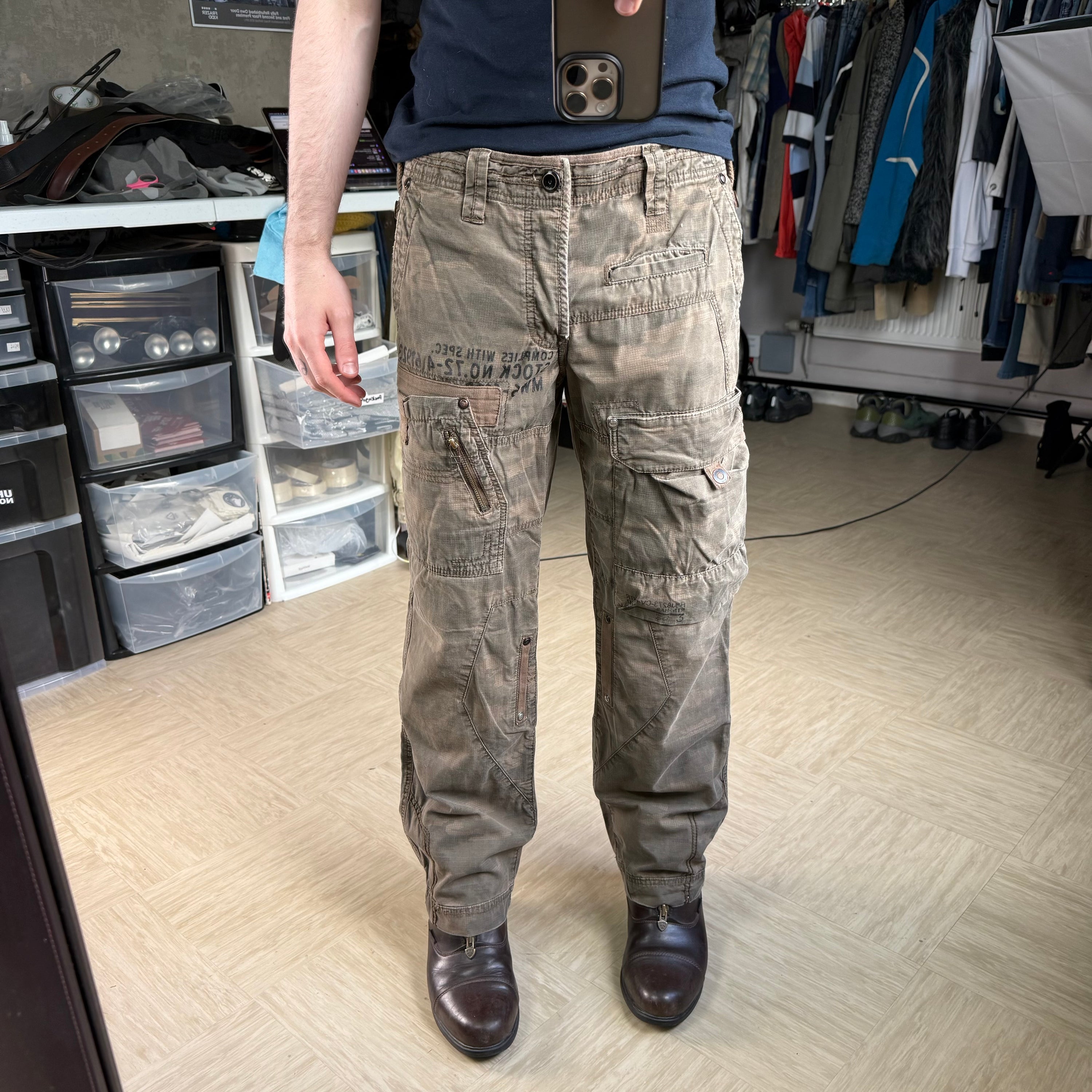 Next 2000's technical low rise loose multi pocket denim camo bottoms (S)