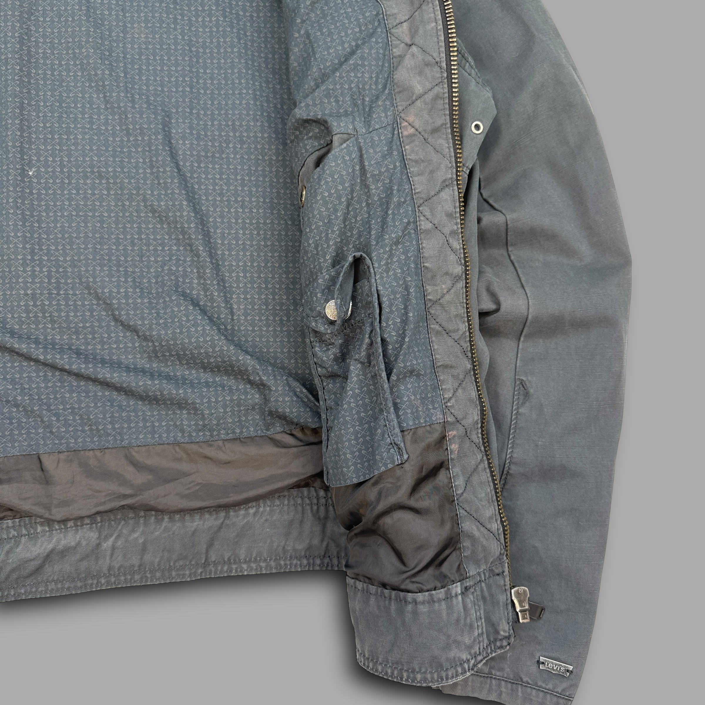 Levi's 2000's technical biker style jacket (L)