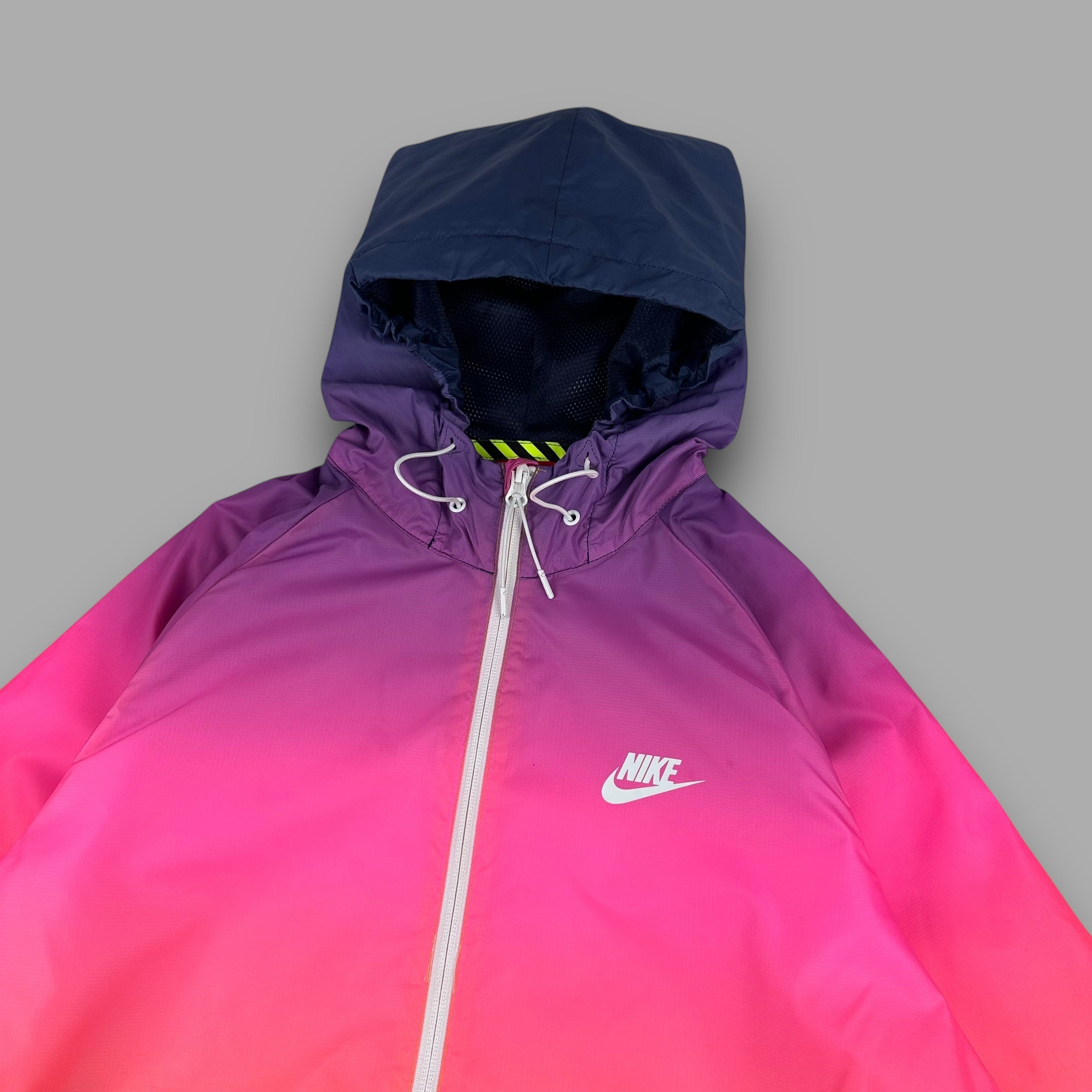 Nike 2015 'air in colour' sunset track jacket (M)