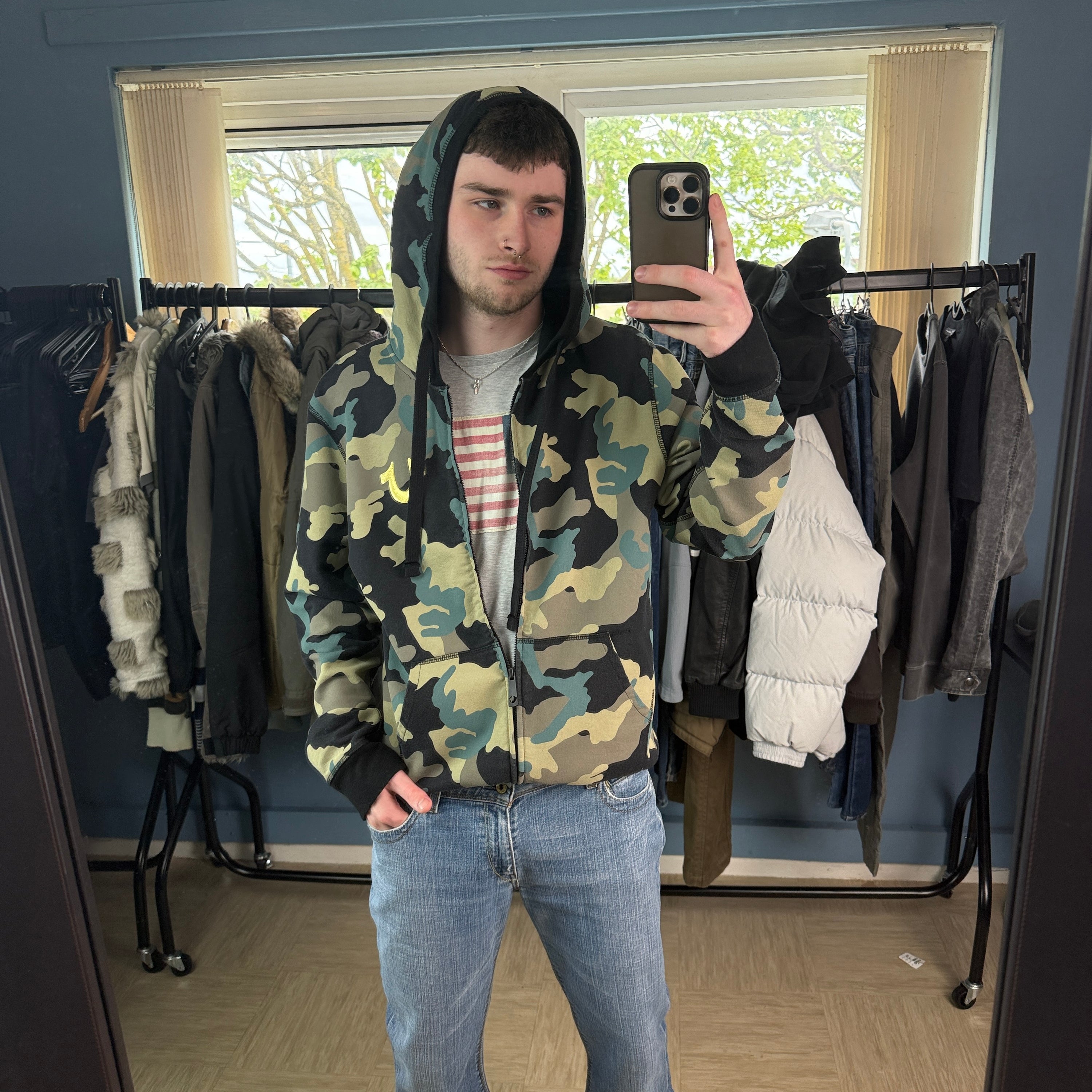 True religion 2000's zip up graphic camo print hoodie (L)