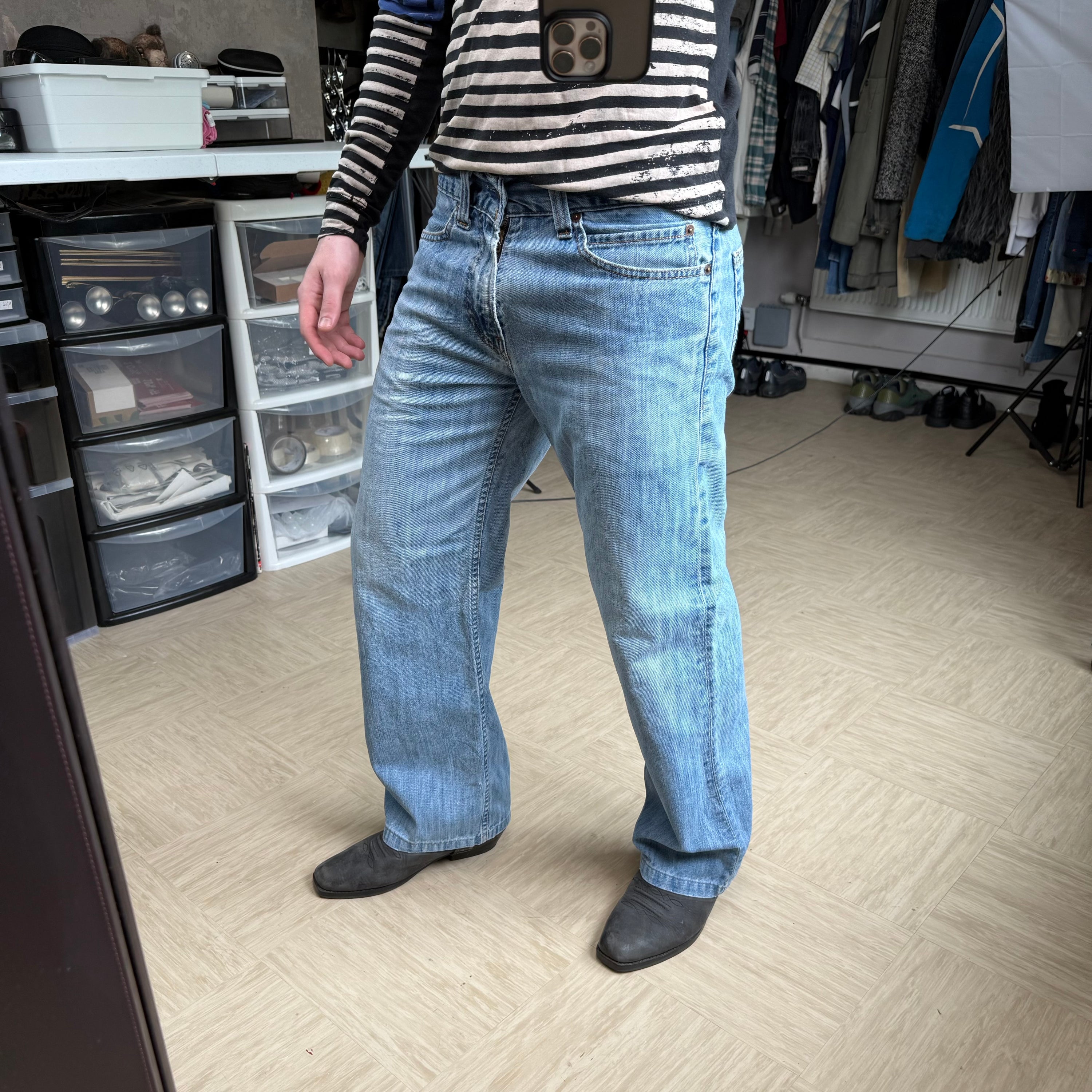 Levi's 509 2000's relaxed straight fit denim jeans (S)