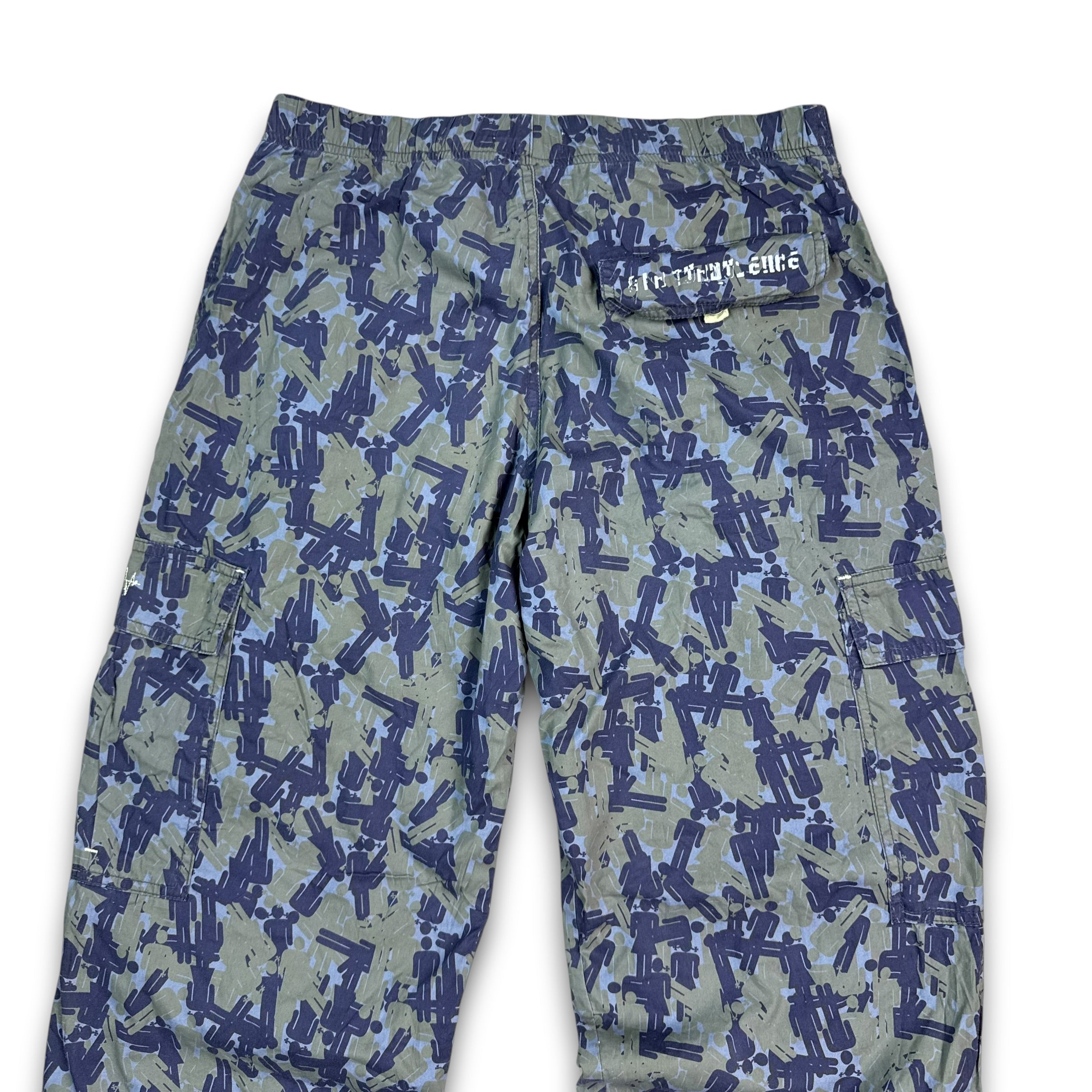 Nike 2000's graphic gender figure camo printed baggy bottoms (S)
