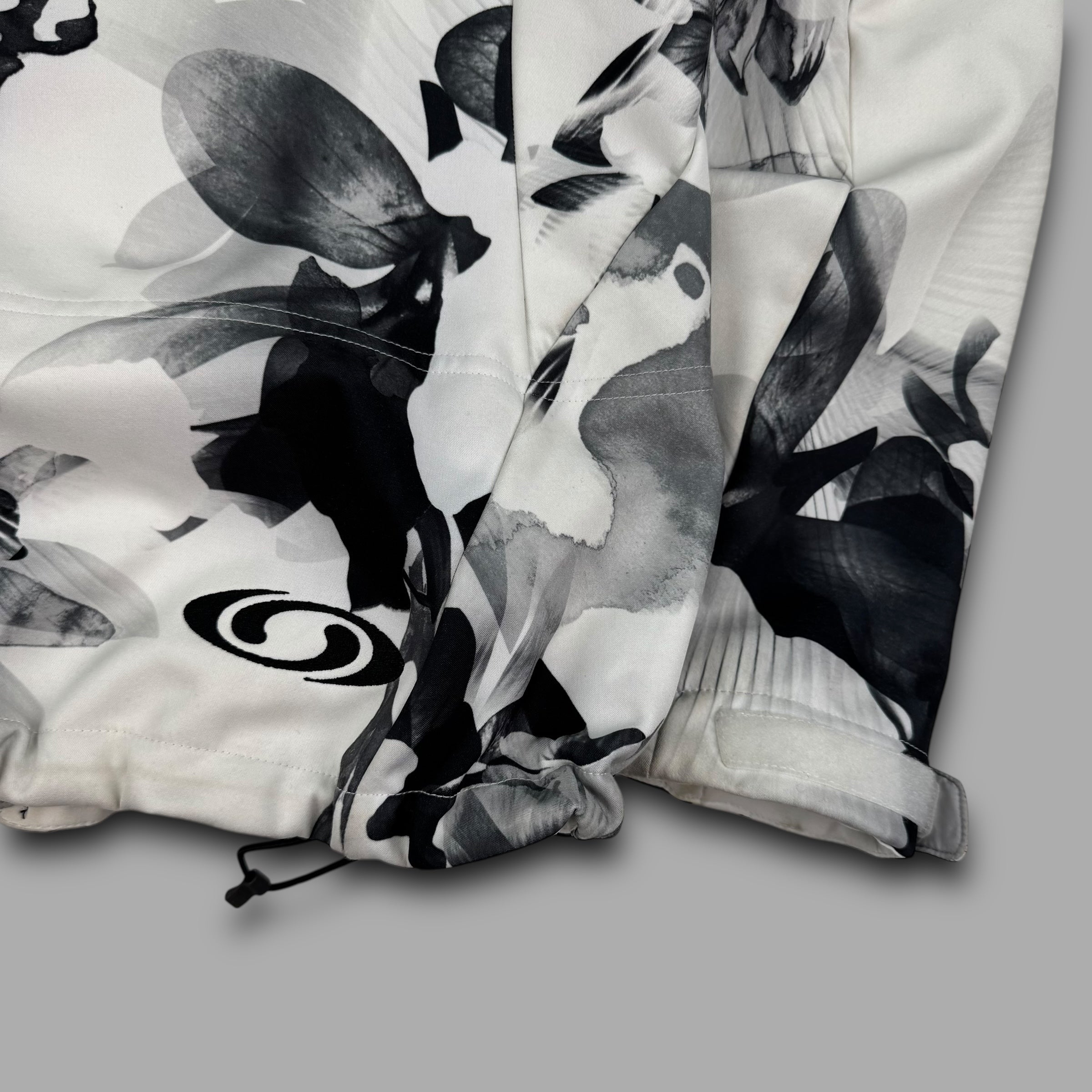 Salomon 2011 technical monogram floral softshell ski jacket (L) wms