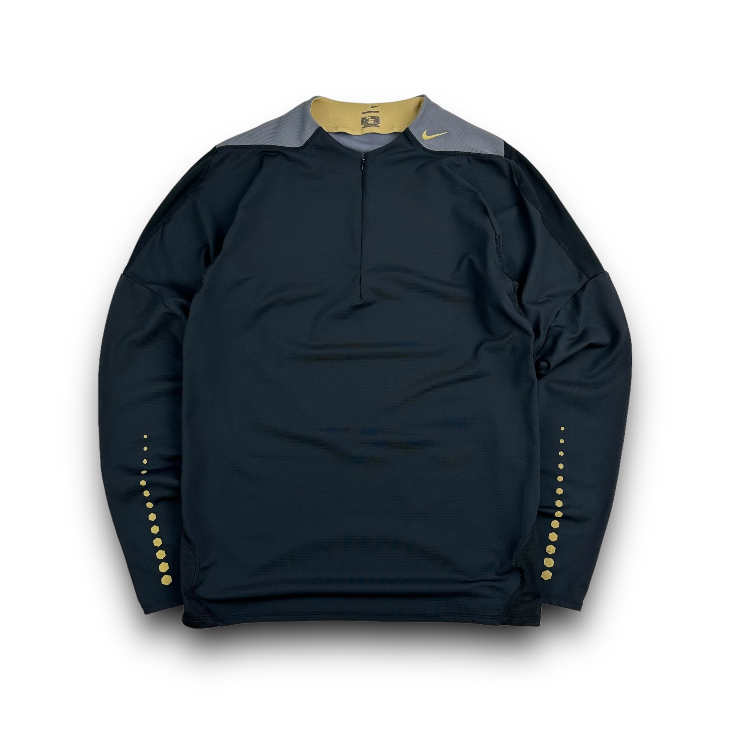 Nike sphere react 2000's technical vented long sleeve (L)