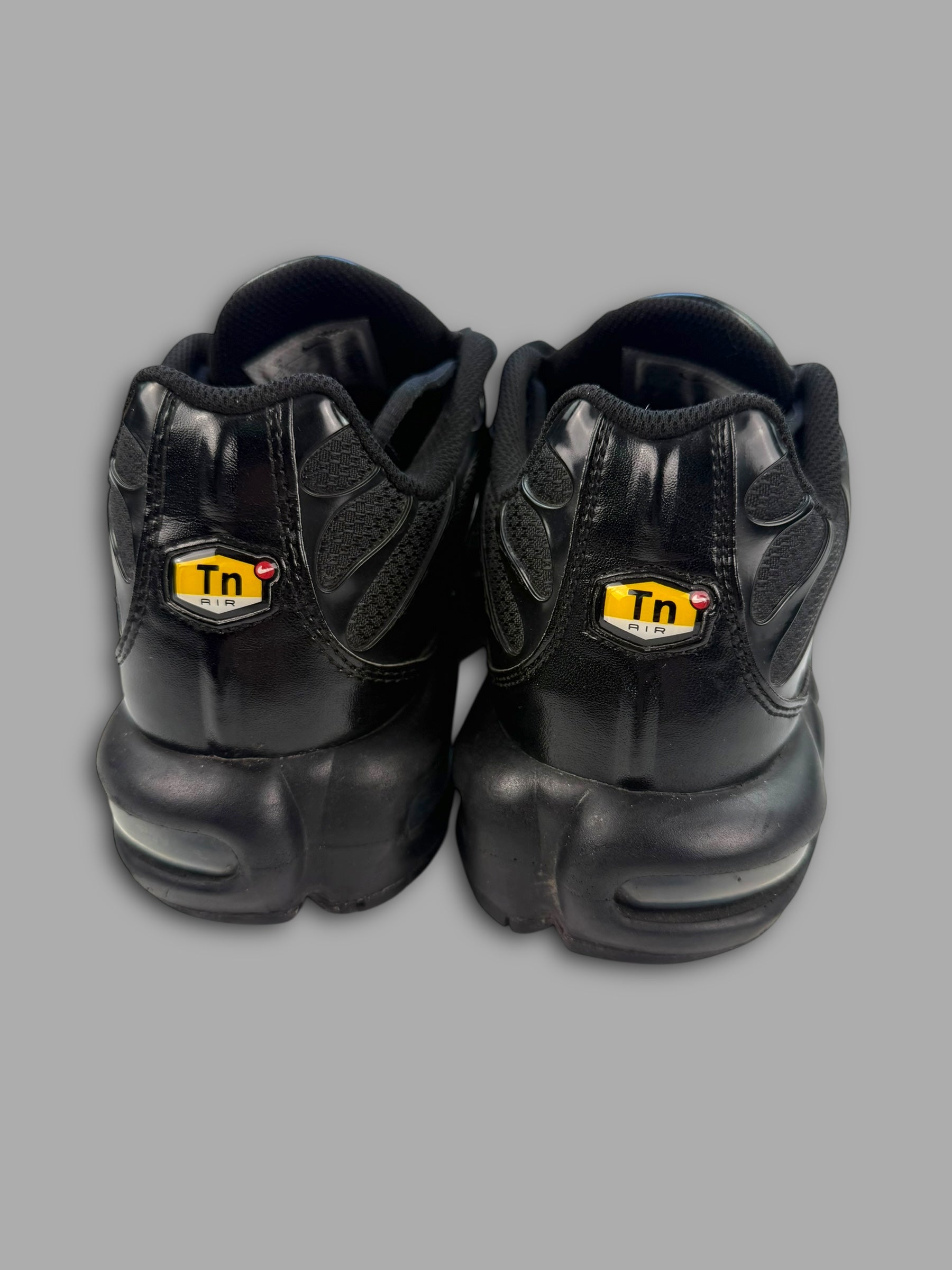 Nike airmax plus TN 'triple black' 2021 (UK8)