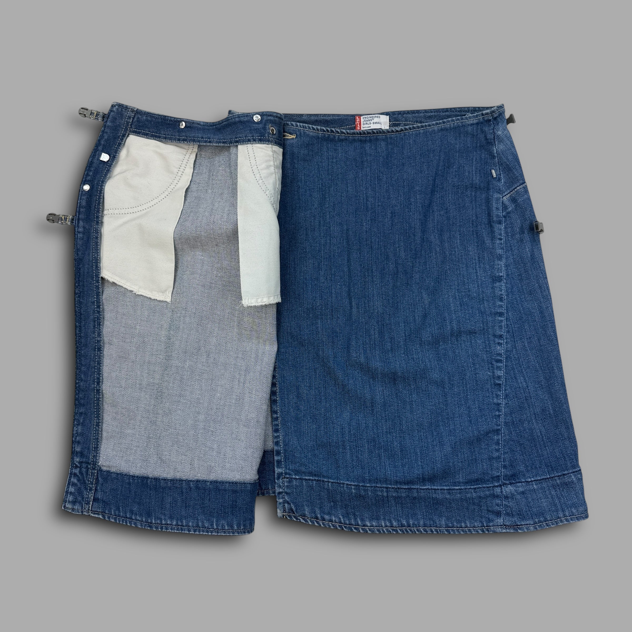 Levi's engineered 2000's technical denim wrap skirt (S)