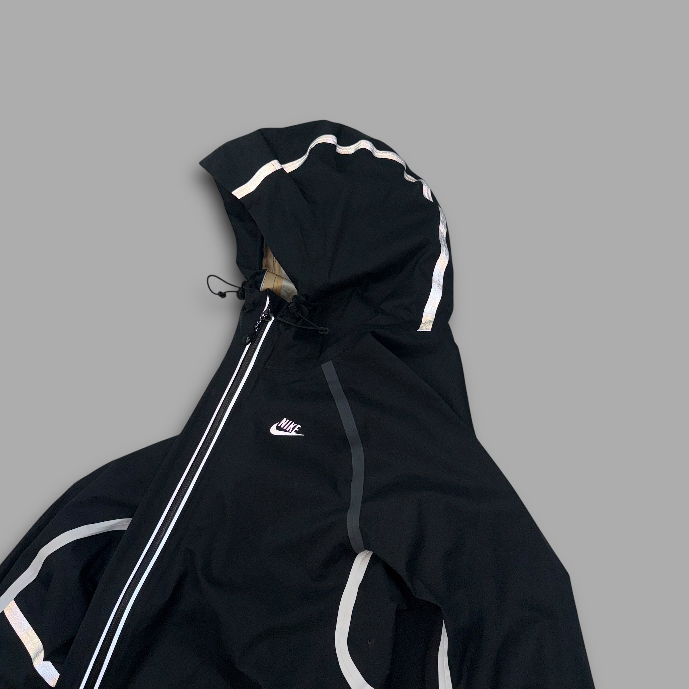 Nike 2000's technical taped seams reflective softshell jacket (S)