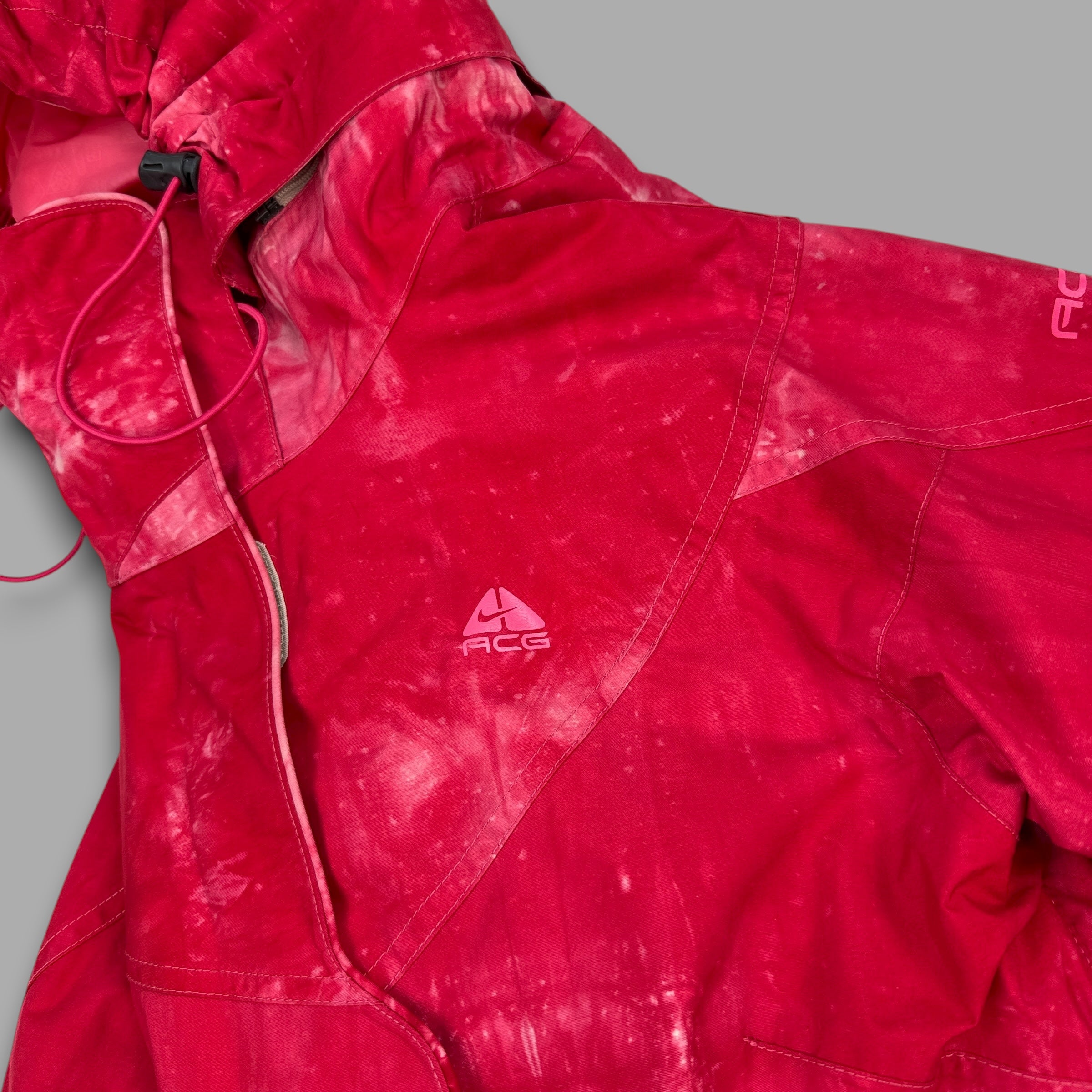 Nike ACG 2000's technical gradient padded dual pocket softshell jacket (M) wms