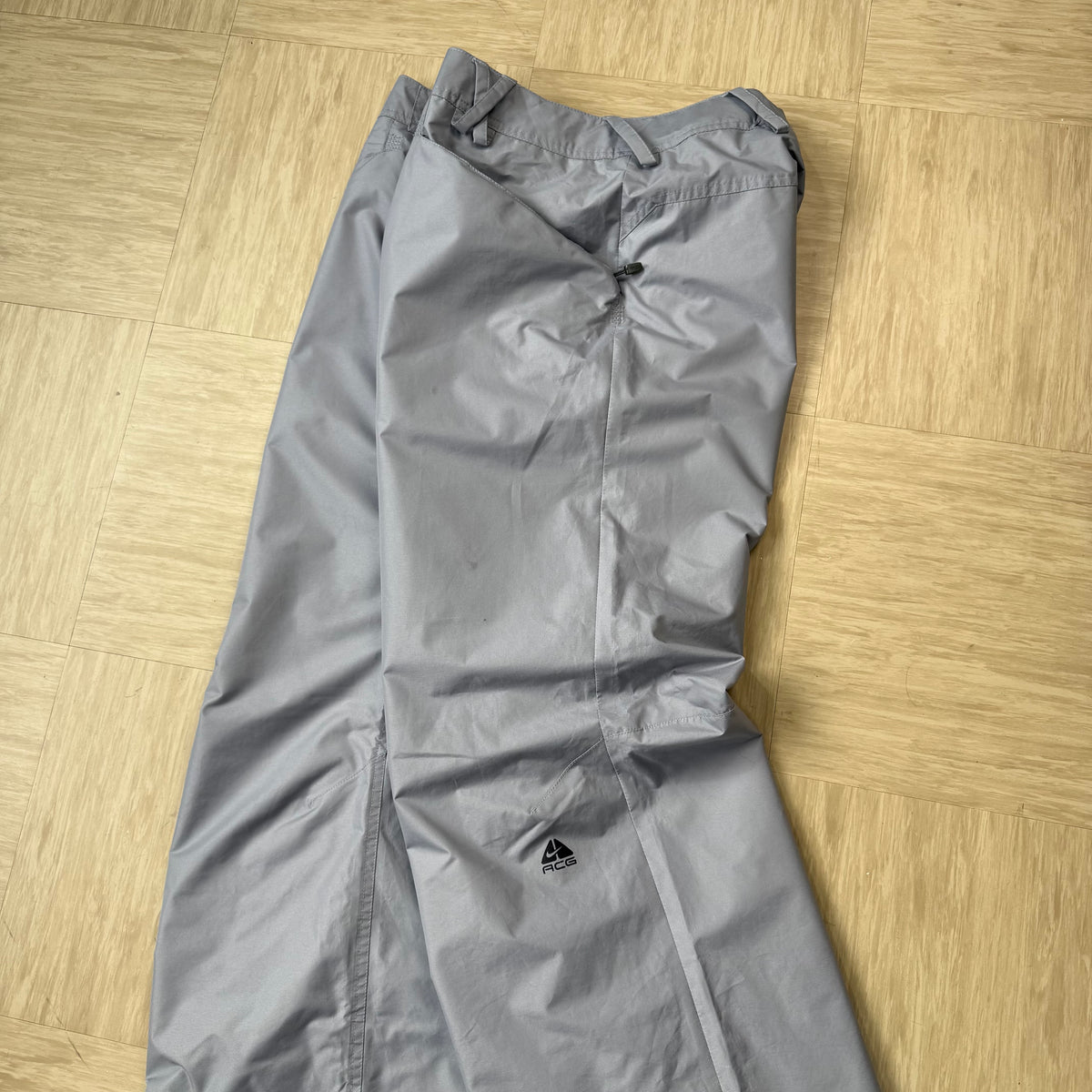 Nike ACG 2000's softshell baggy wide leg ski sallopettes (M)