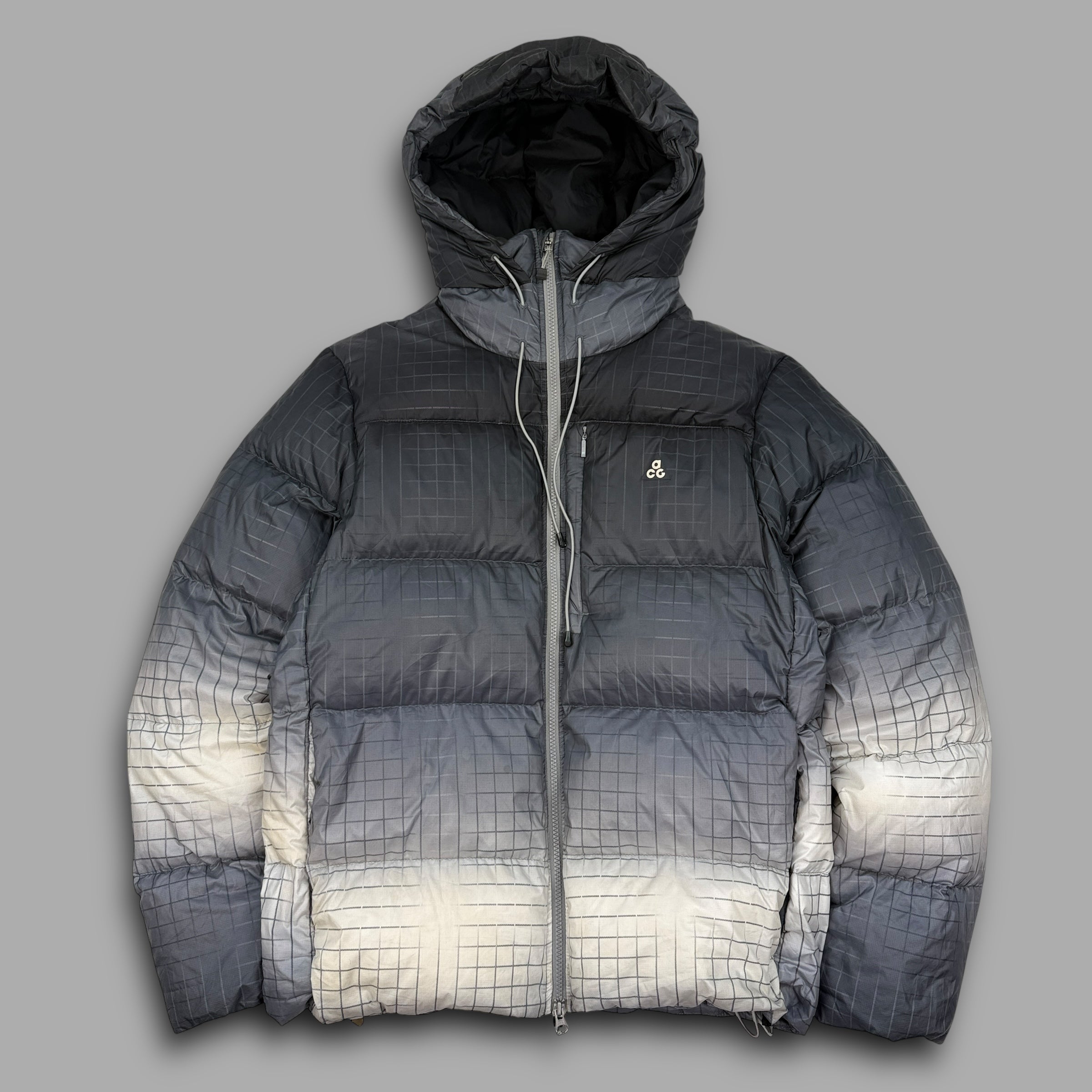 Nike ACG 2007 technical gradient downfilled puffer jacket (L)